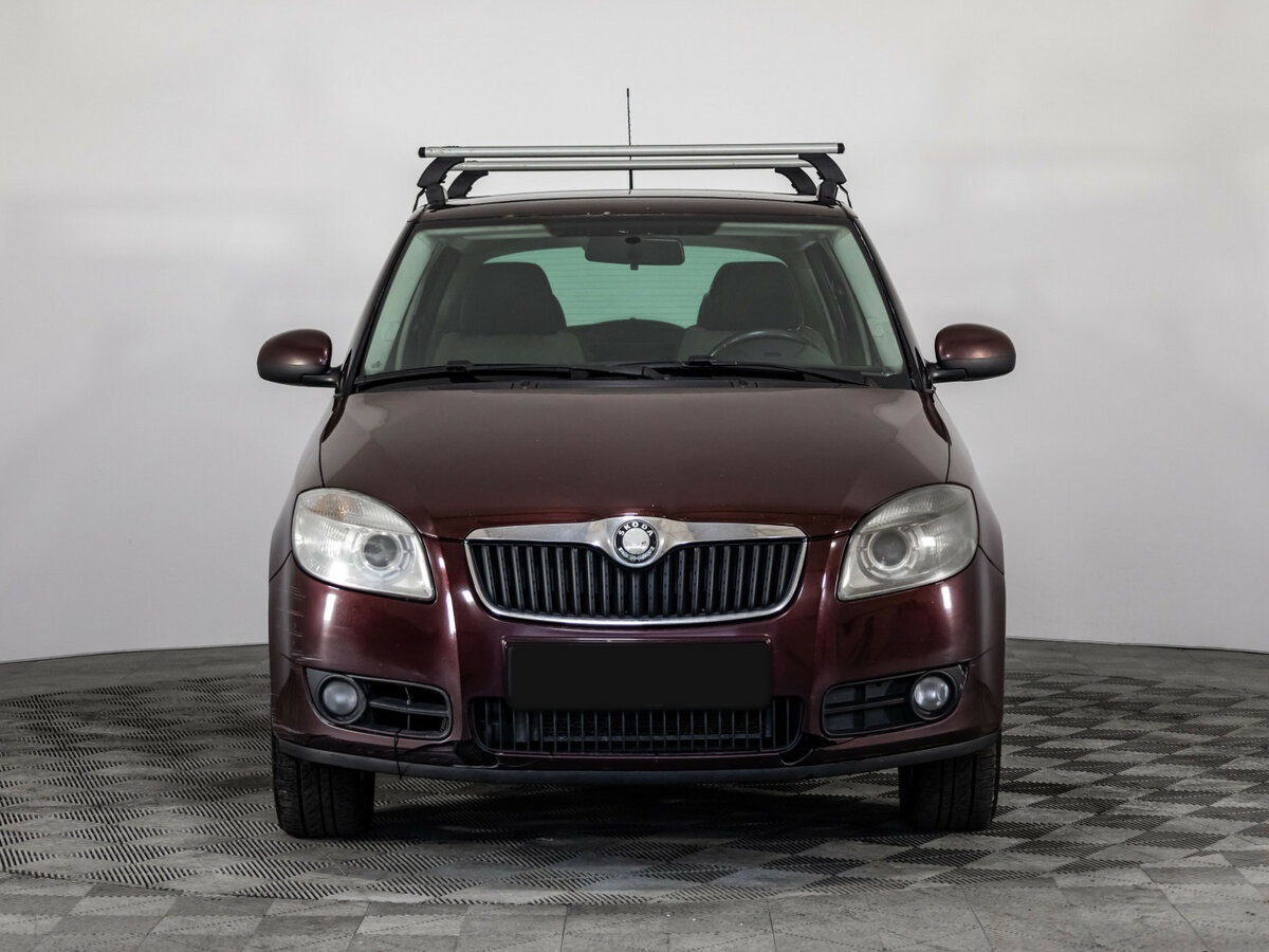 Skoda Fabia 2010 года с пробегом. Фото: #1