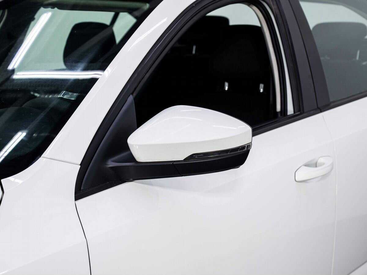 Skoda Octavia 2019 года с пробегом. Фото: #7