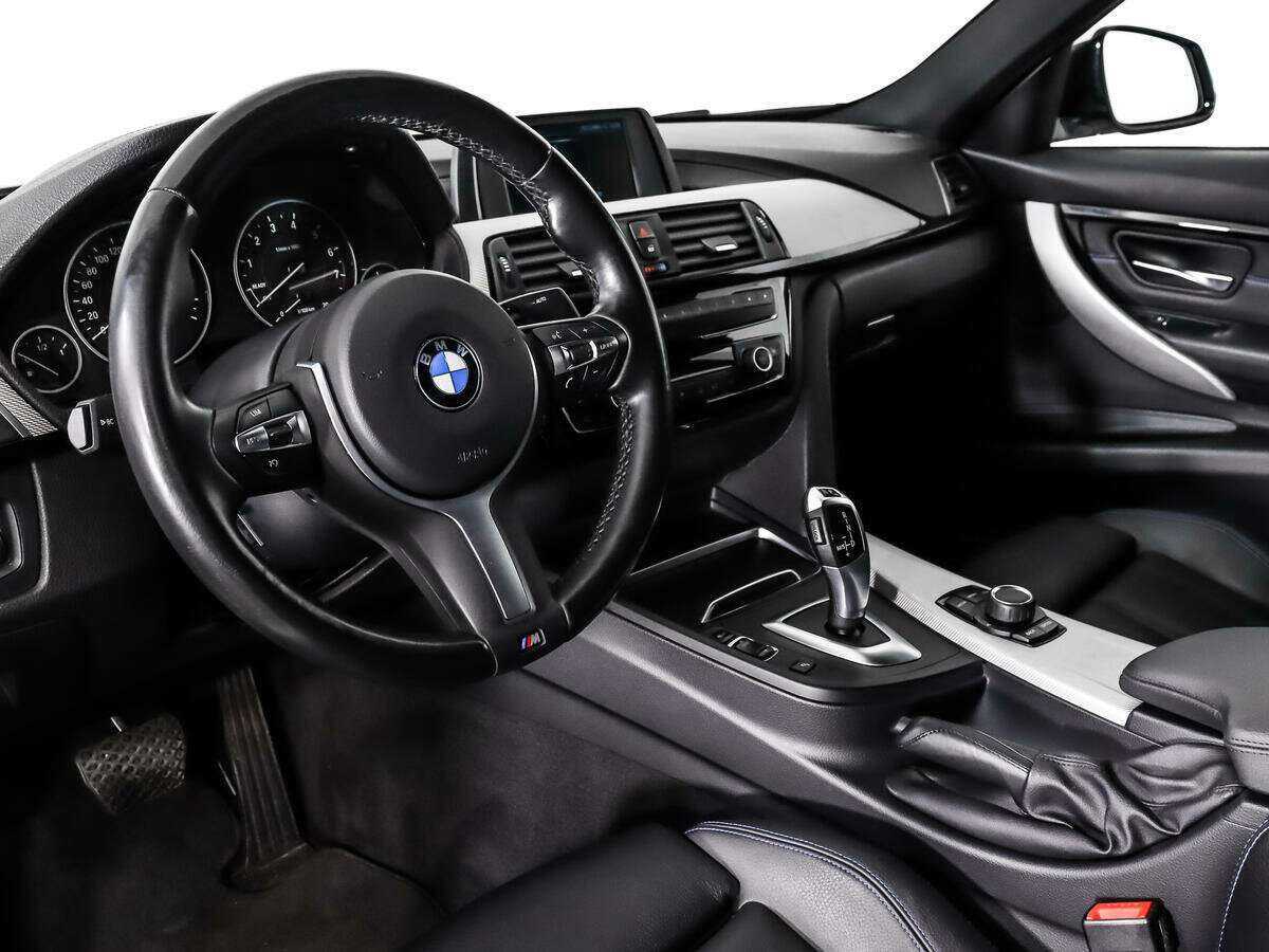 BMW 3 серии 2018 года с пробегом. Фото: #8