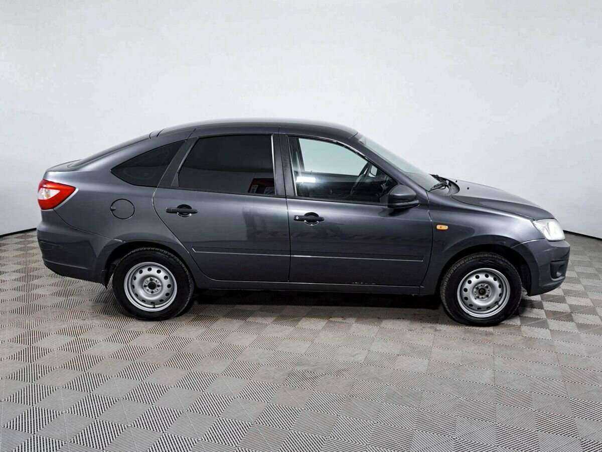 Lada (ВАЗ) Granta 2017 года с пробегом. Фото: #3