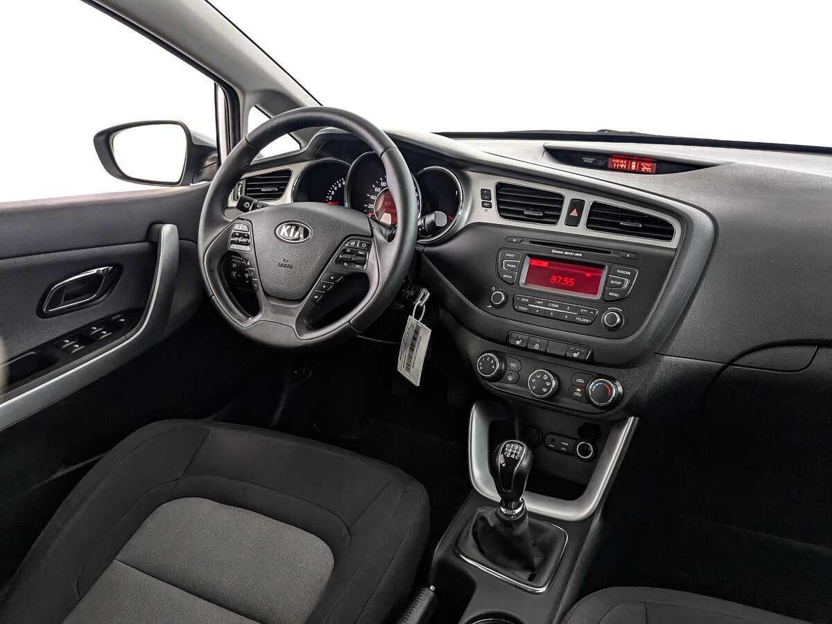 Kia Ceed 2015 года с пробегом. Фото: #16