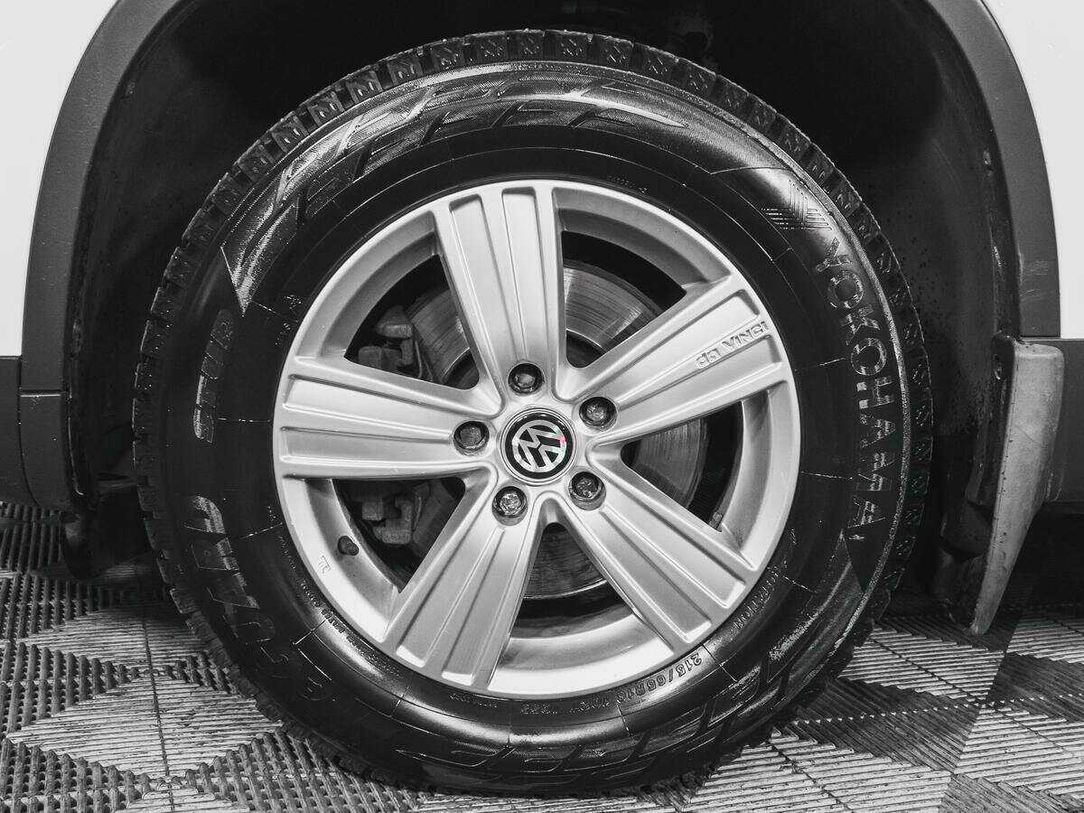 Volkswagen Tiguan 2012 года с пробегом. Фото: #15