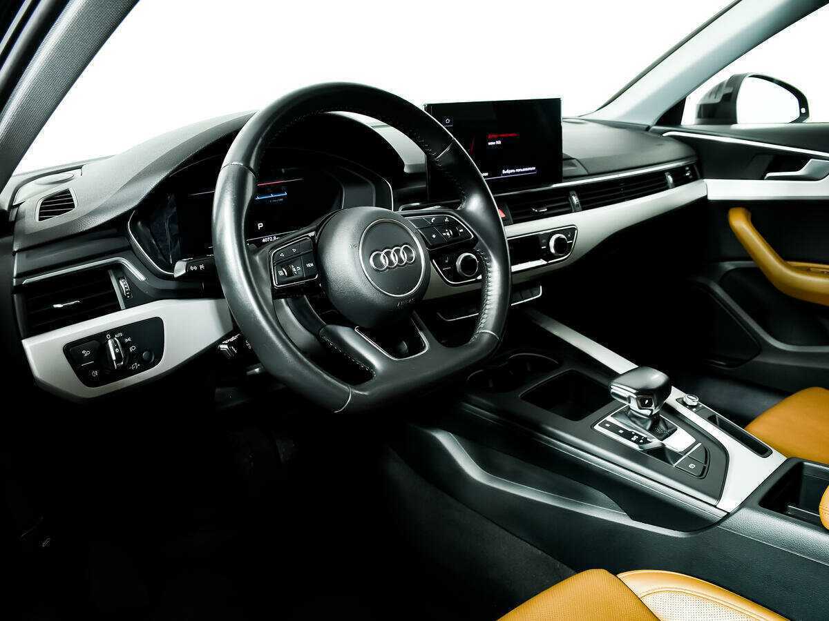 Audi A4 2019 года с пробегом. Фото: #12