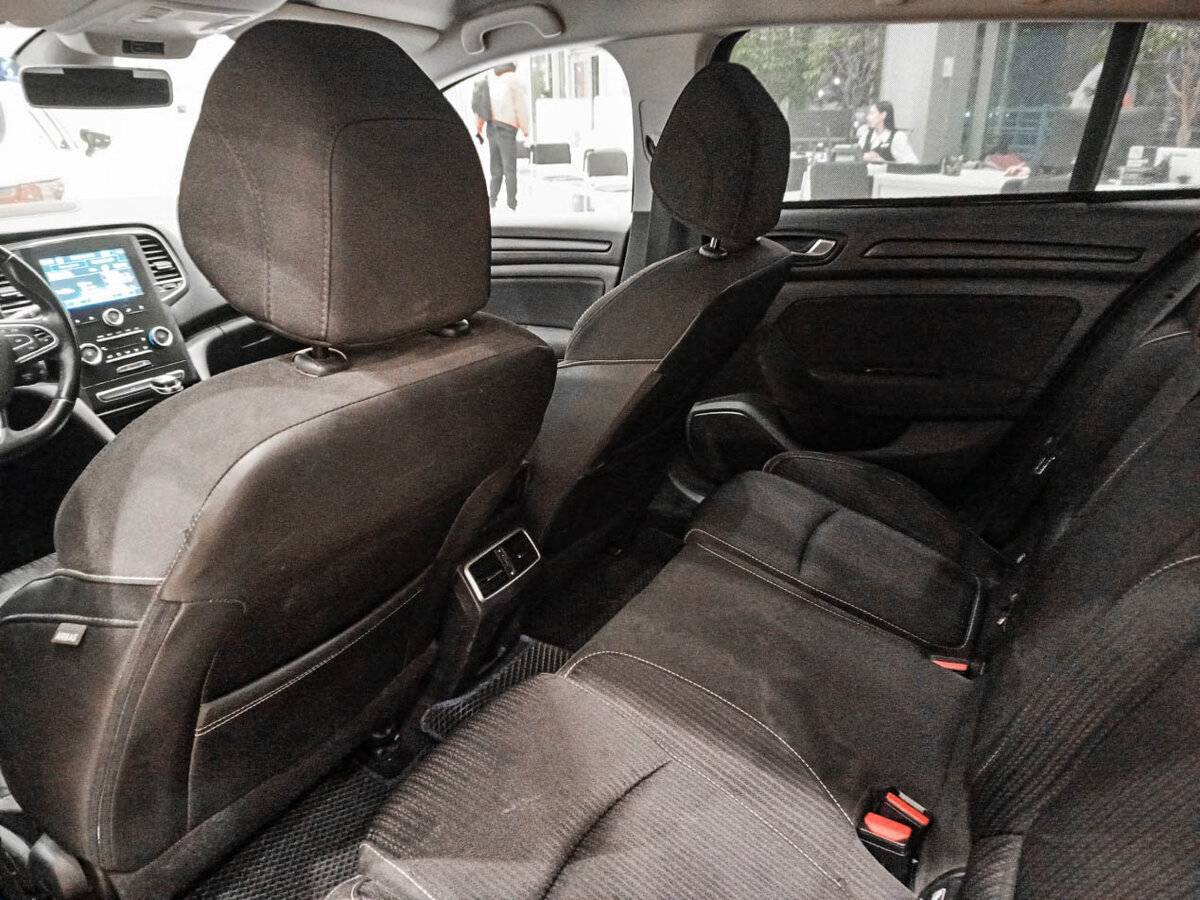 Renault Megane 2019 года с пробегом. Фото: #9