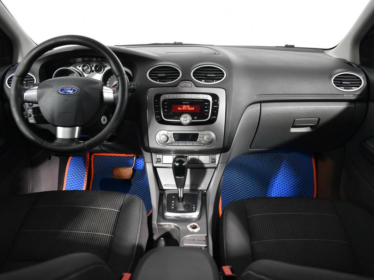 Ford Focus 2010 года с пробегом. Фото: #10