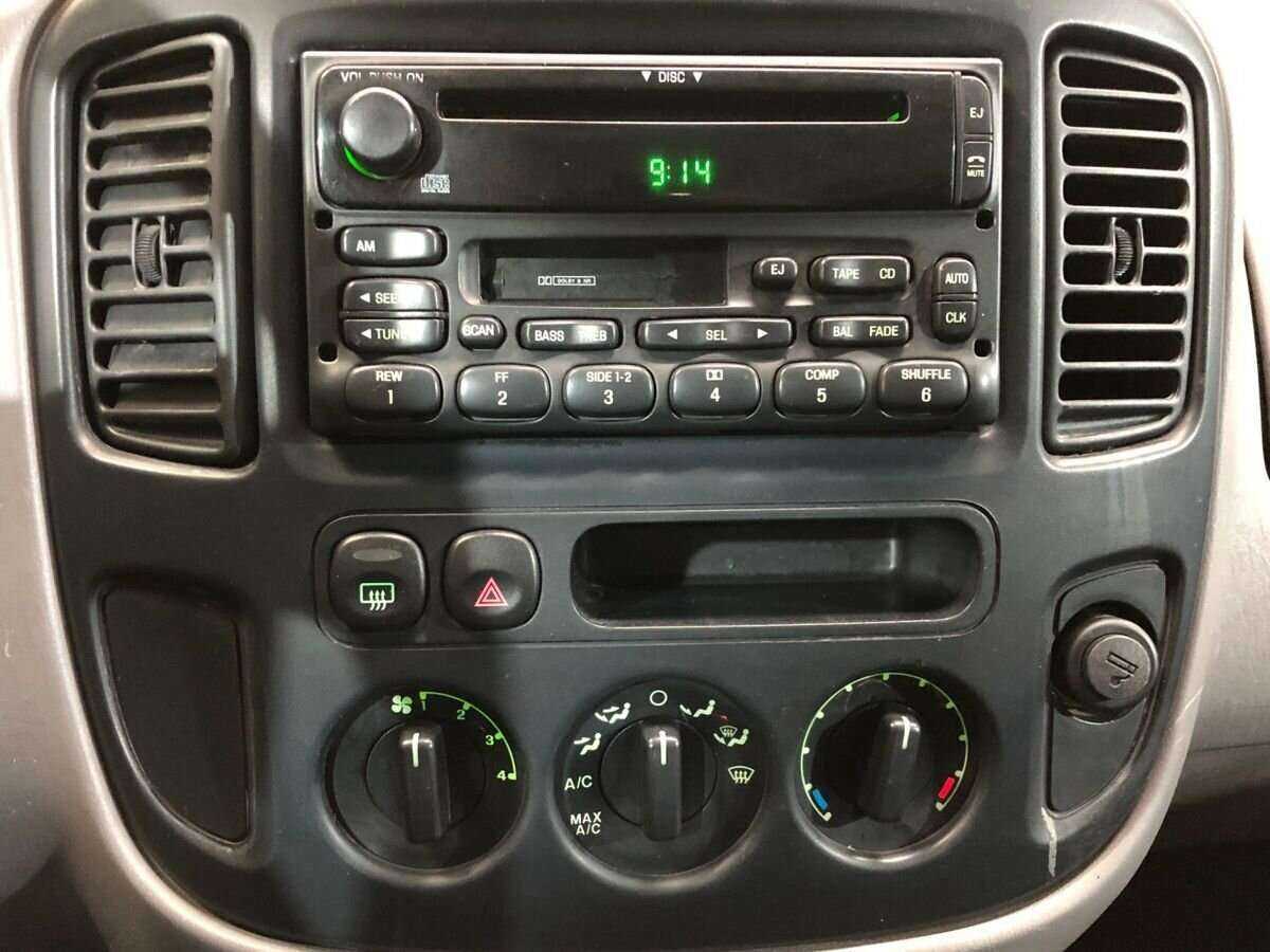 Ford Escape 2000 года с пробегом. Фото: #12