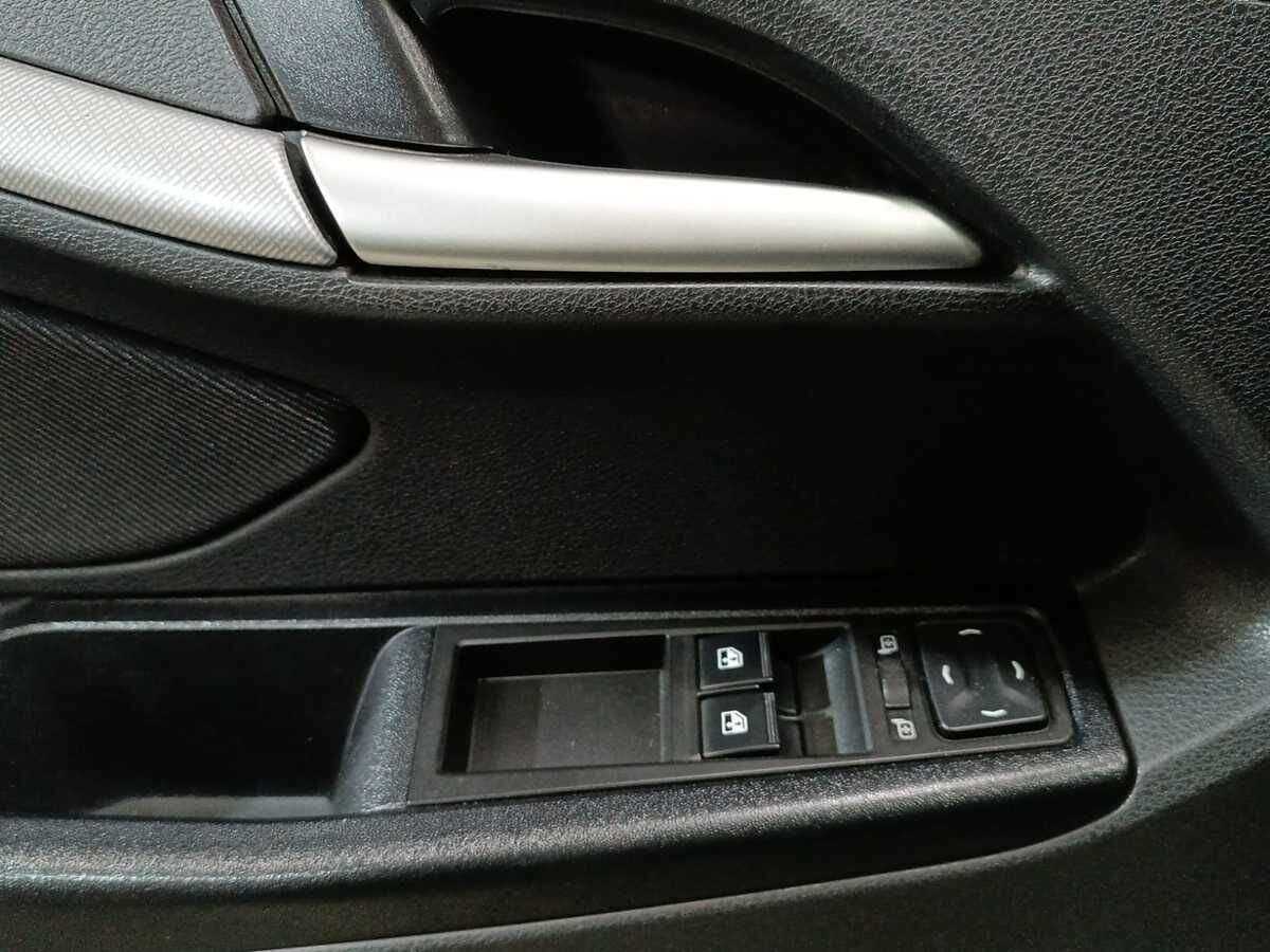 Lada (ВАЗ) Vesta 2018 года с пробегом. Фото: #16