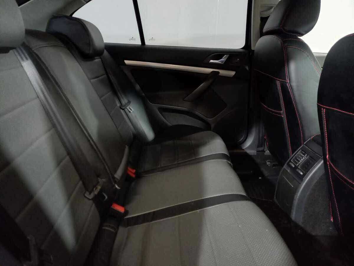 Skoda Octavia 2009 года с пробегом. Фото: #10