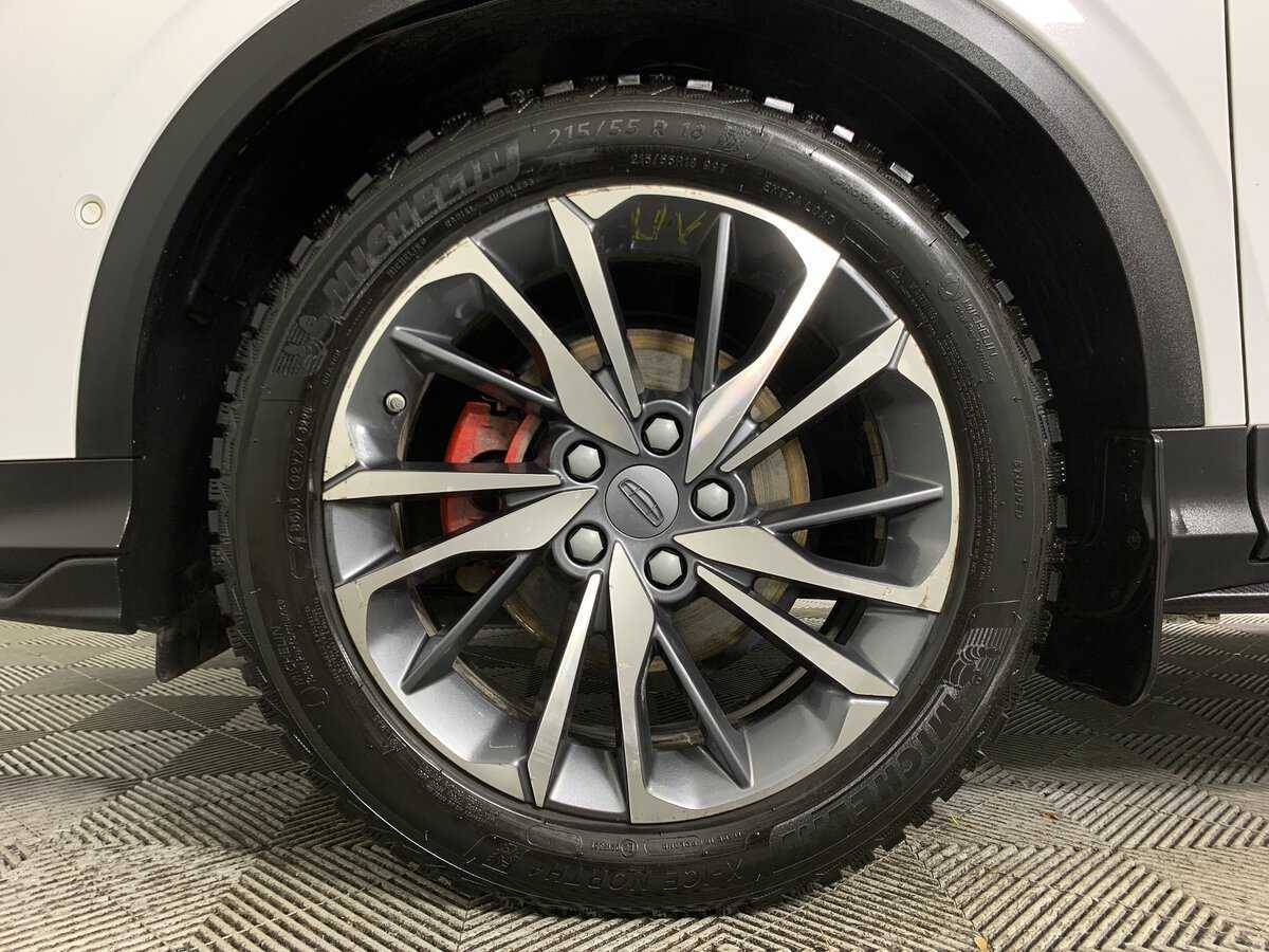 Geely Coolray 2020 года с пробегом. Фото: #8