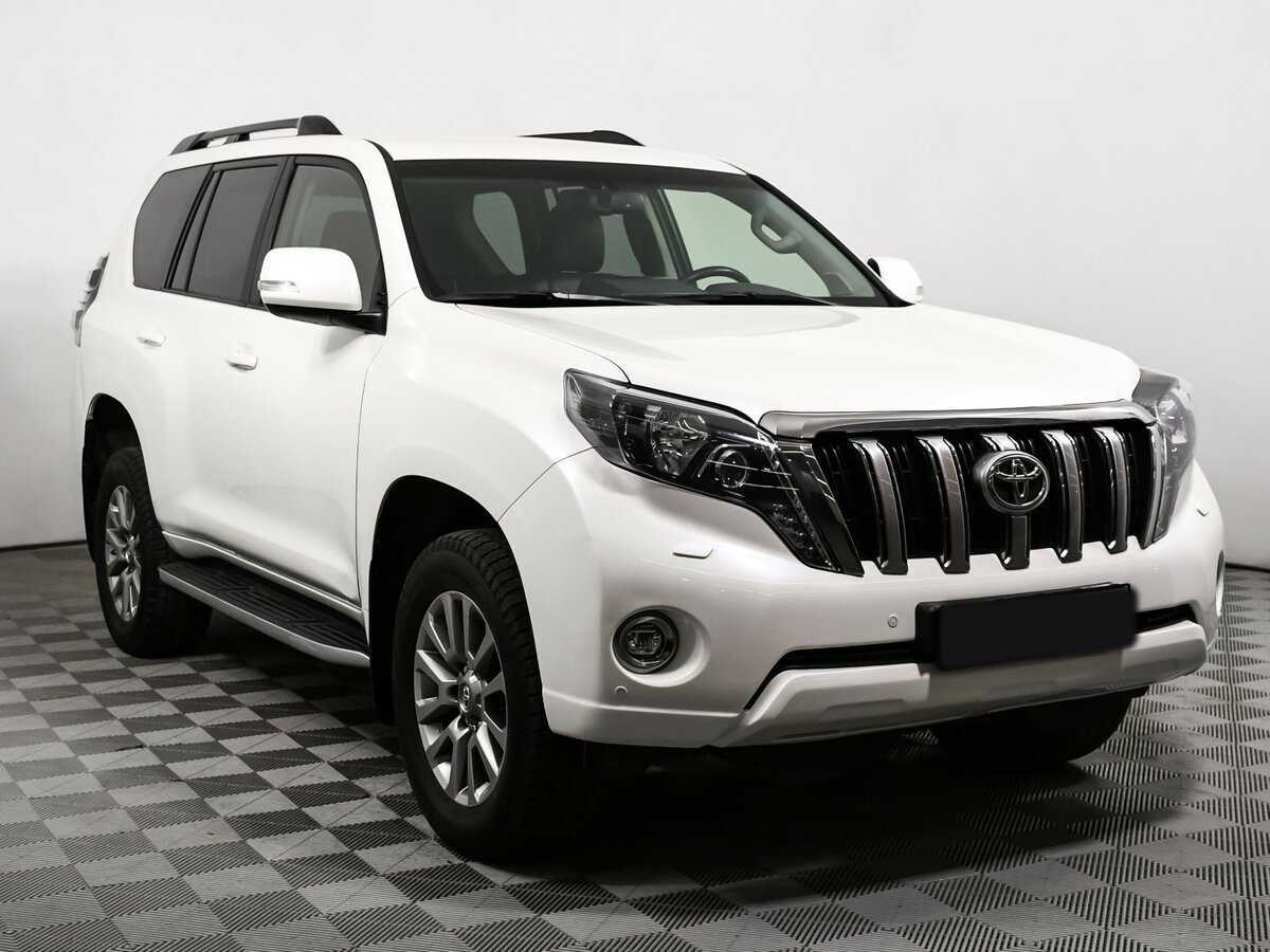Toyota Land Cruiser Prado 2017 года с пробегом. Фото: #2