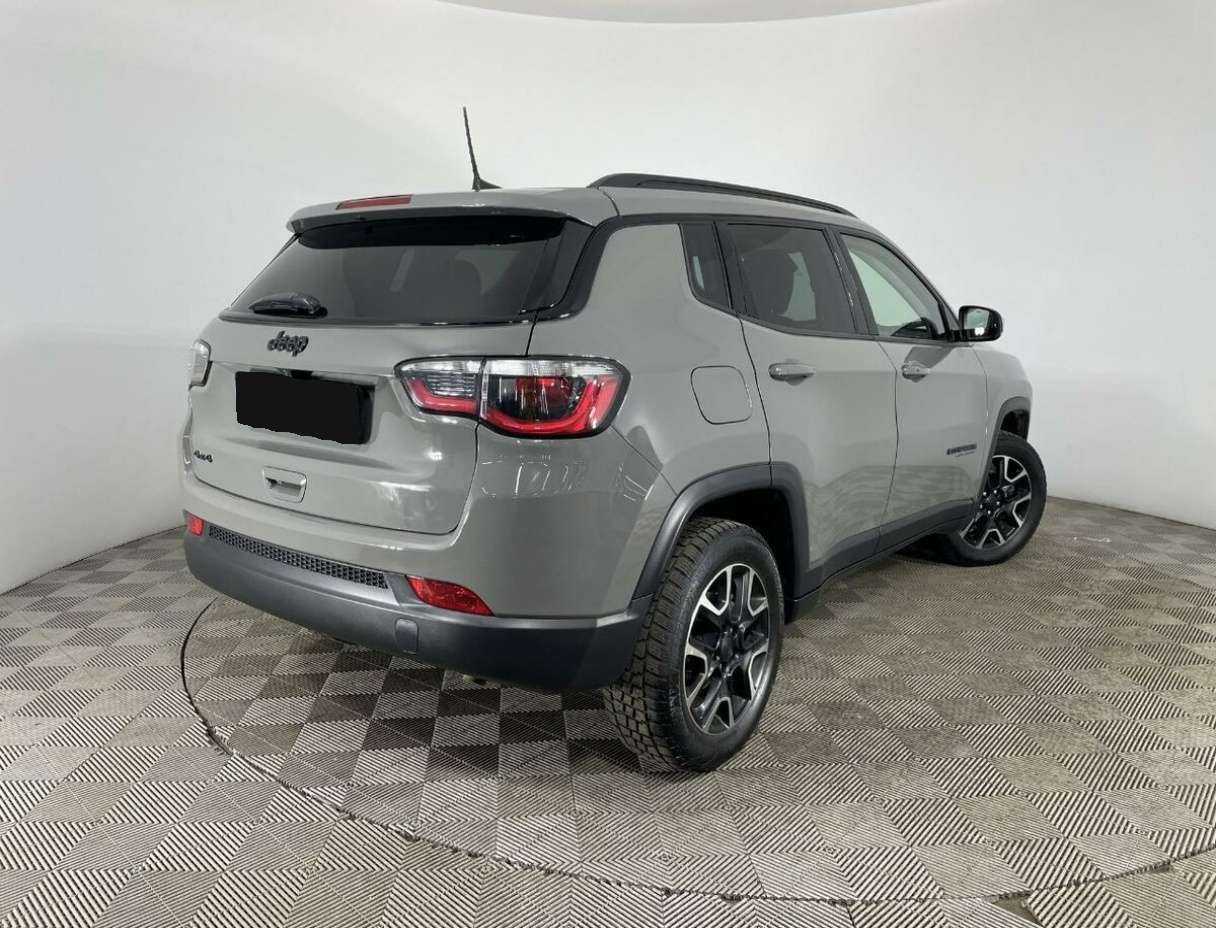 Jeep Compass 2019 года с пробегом. Фото: #5