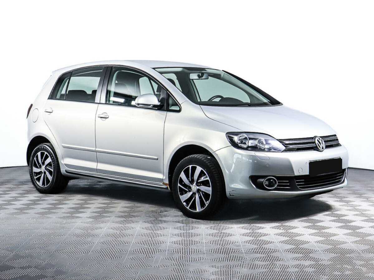 Volkswagen Golf Plus 2010 года с пробегом. Фото: #2