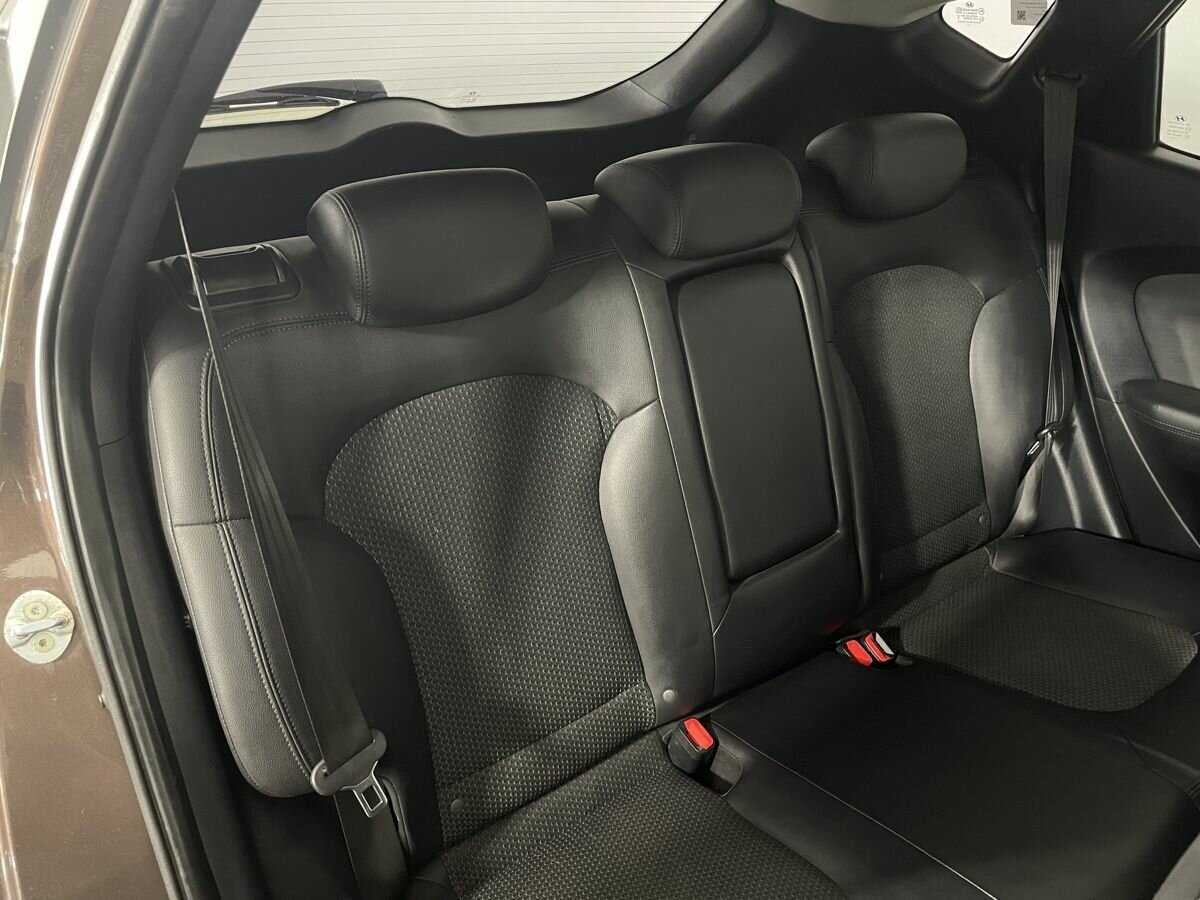 Hyundai ix35 2010 года с пробегом. Фото: #12