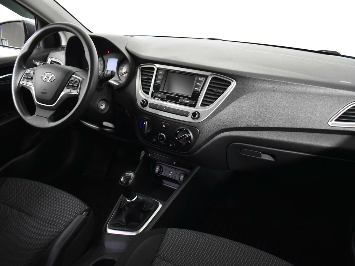 Hyundai Solaris 2021 года с пробегом. Фото: #9