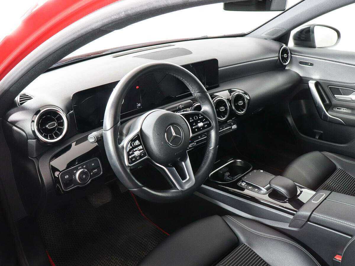 Mercedes-Benz A-Класс 2018 года с пробегом. Фото: #8