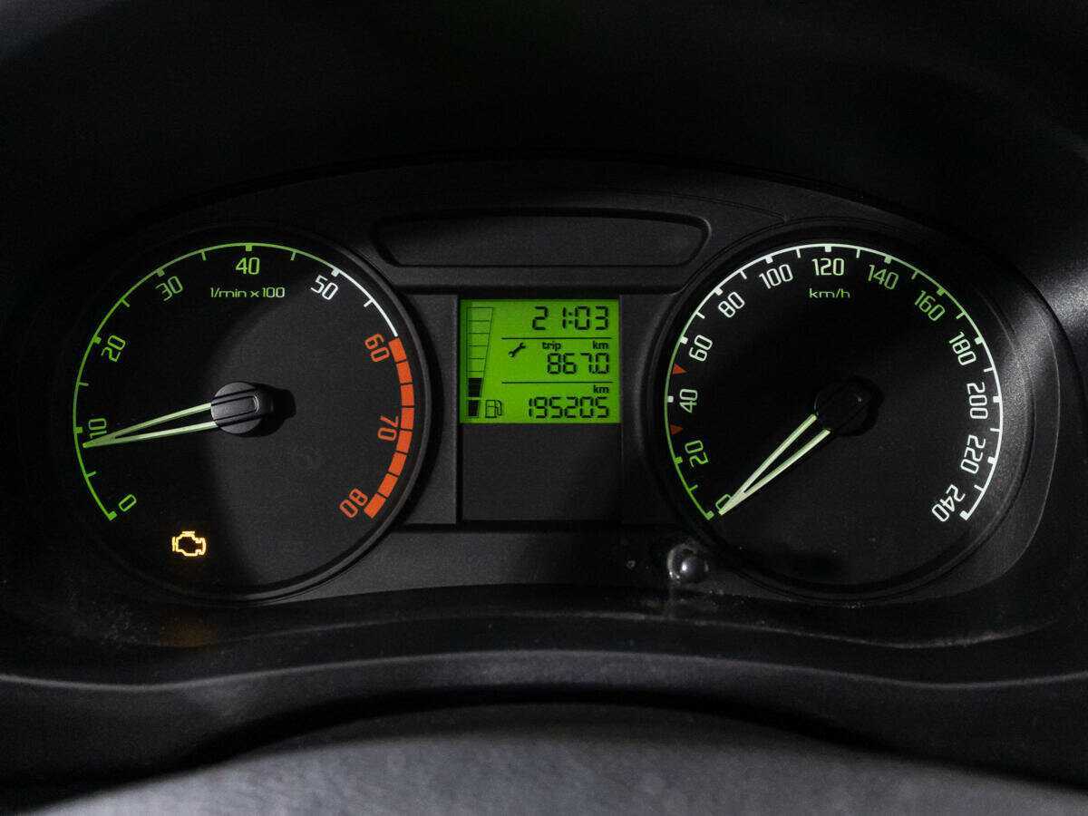 Skoda Fabia 2009 года с пробегом. Фото: #11