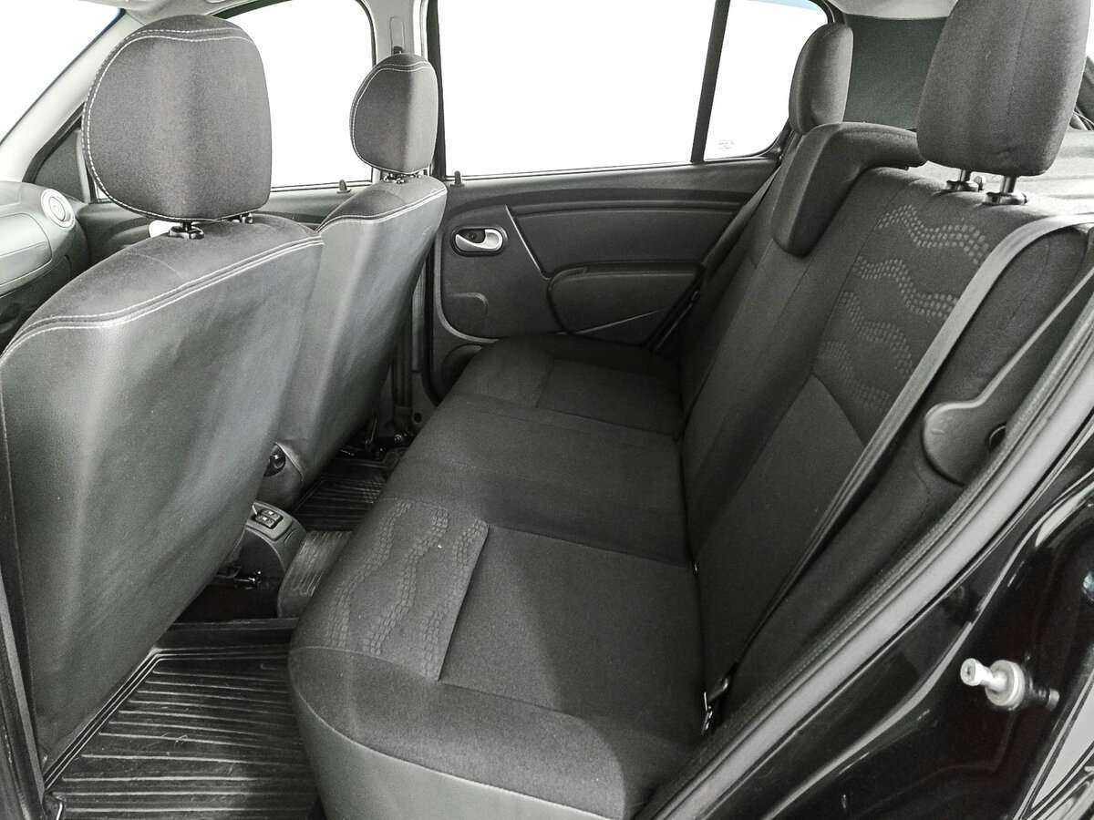 Renault Sandero 2013 года с пробегом. Фото: #11