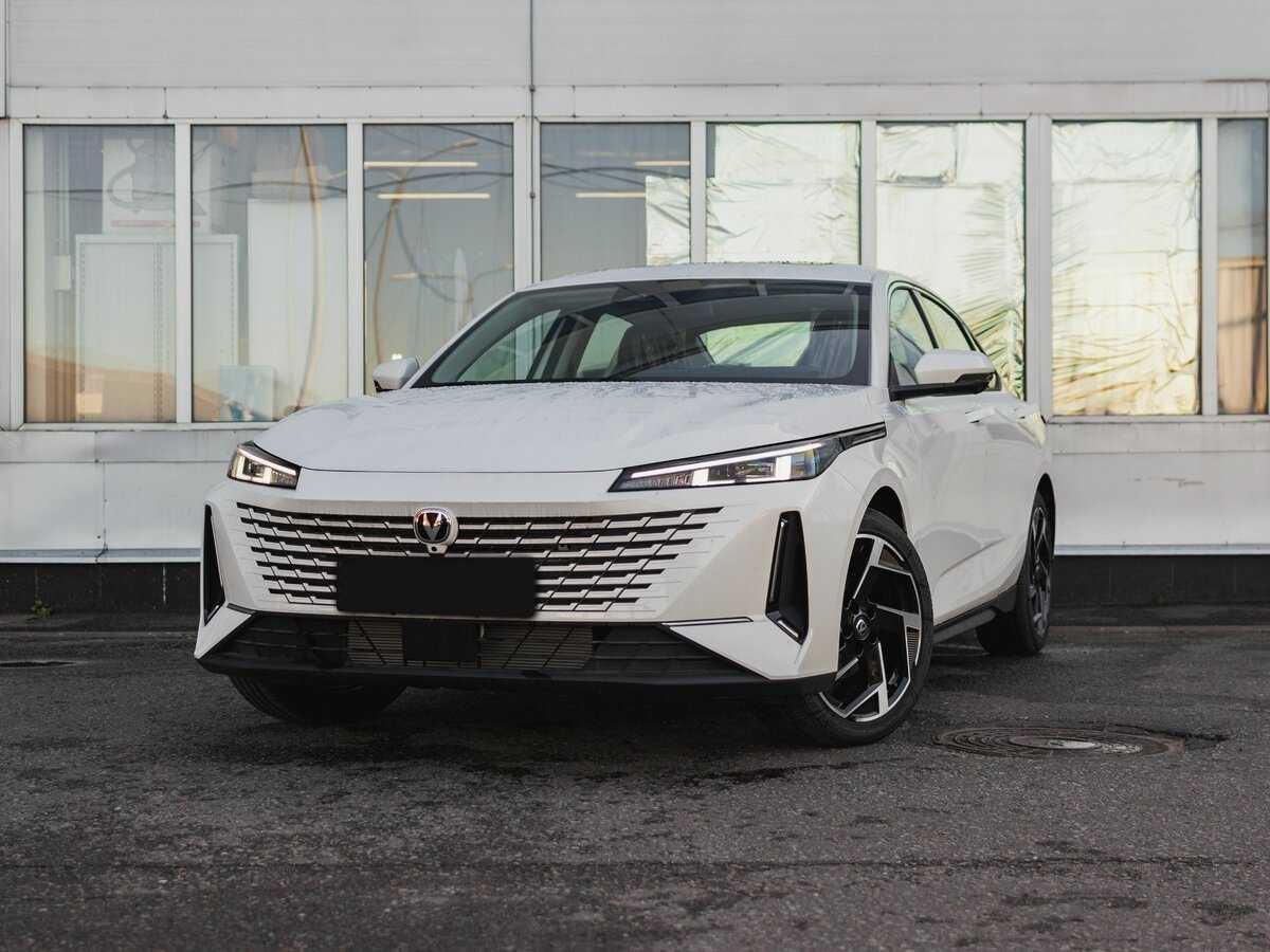 Changan Lamore 2023 года с пробегом. Посмотреть фото