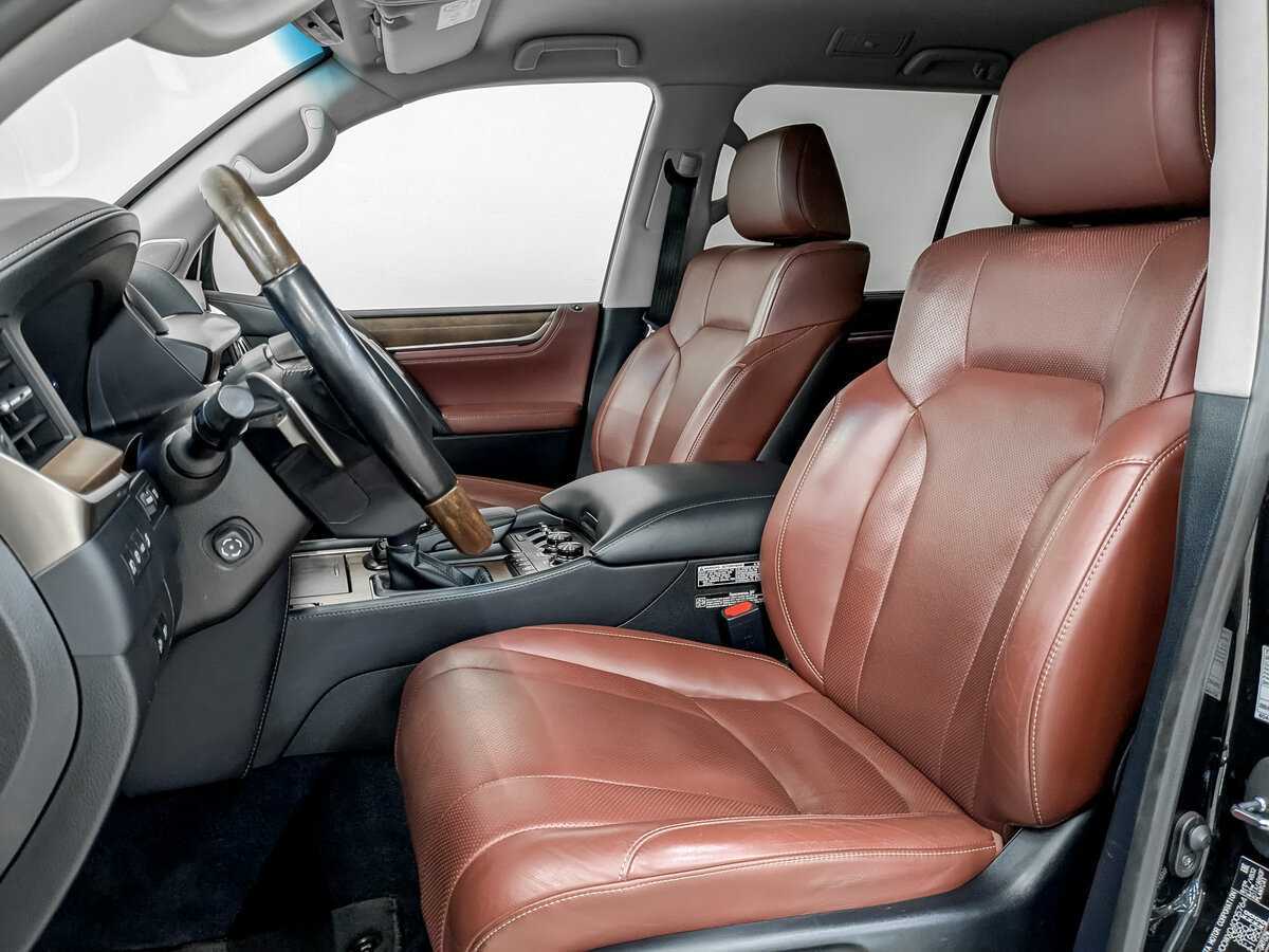 Lexus LX 2017 года с пробегом. Фото: #19