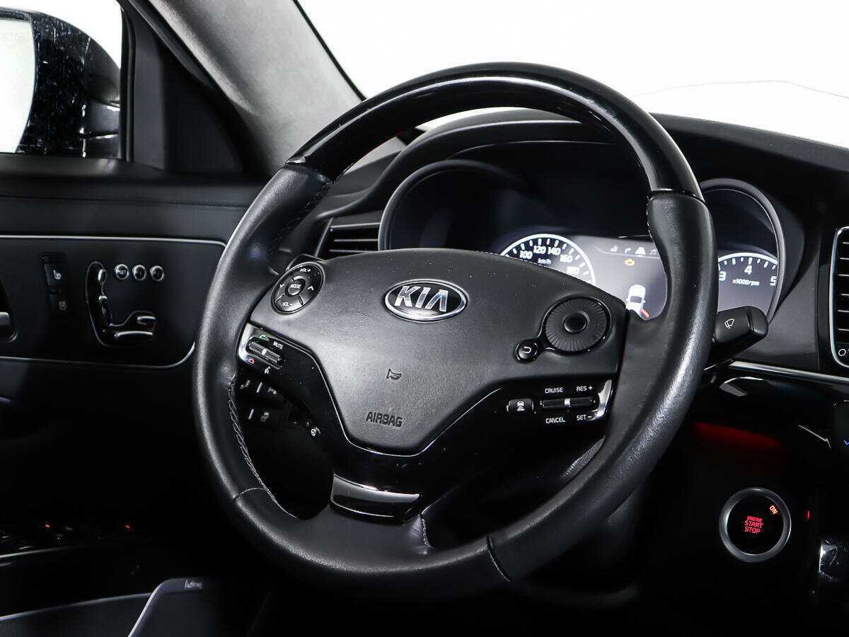 Kia Quoris 2015 года с пробегом. Фото: #11