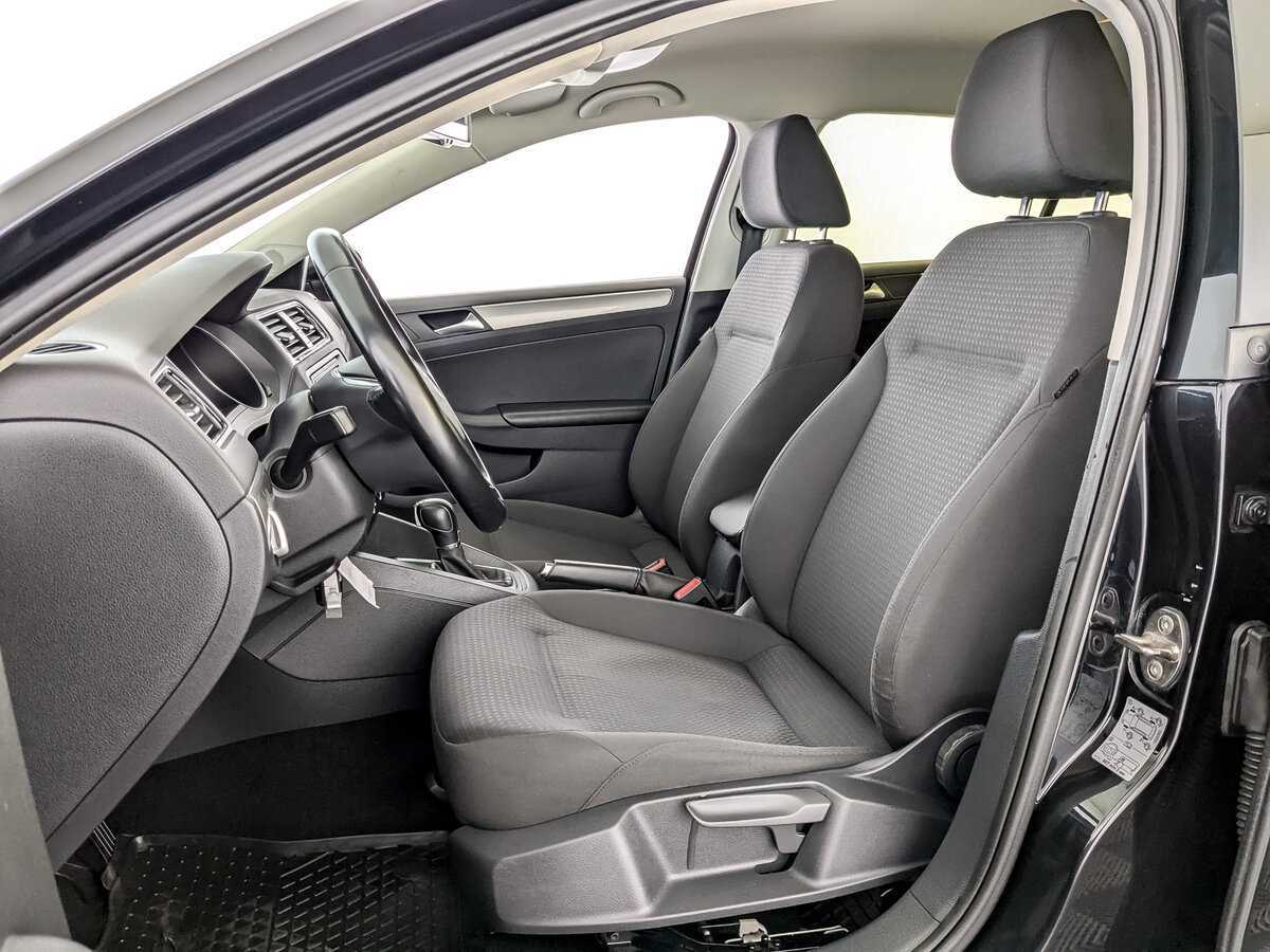 Volkswagen Jetta 2015 года с пробегом. Фото: #15