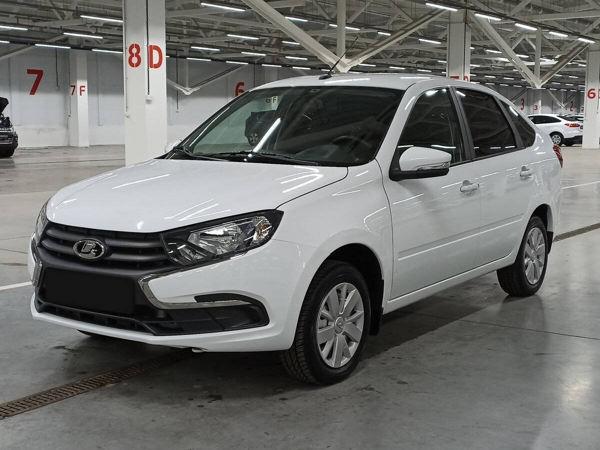 Lada (ВАЗ) Granta 2024 года с пробегом. Посмотреть фото