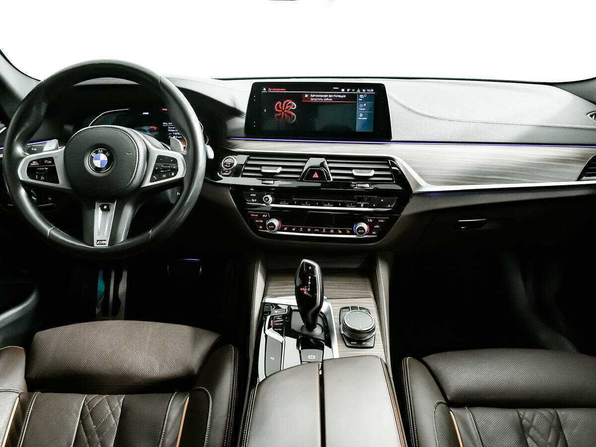 BMW 5 серии 2019 года с пробегом. Фото: #9