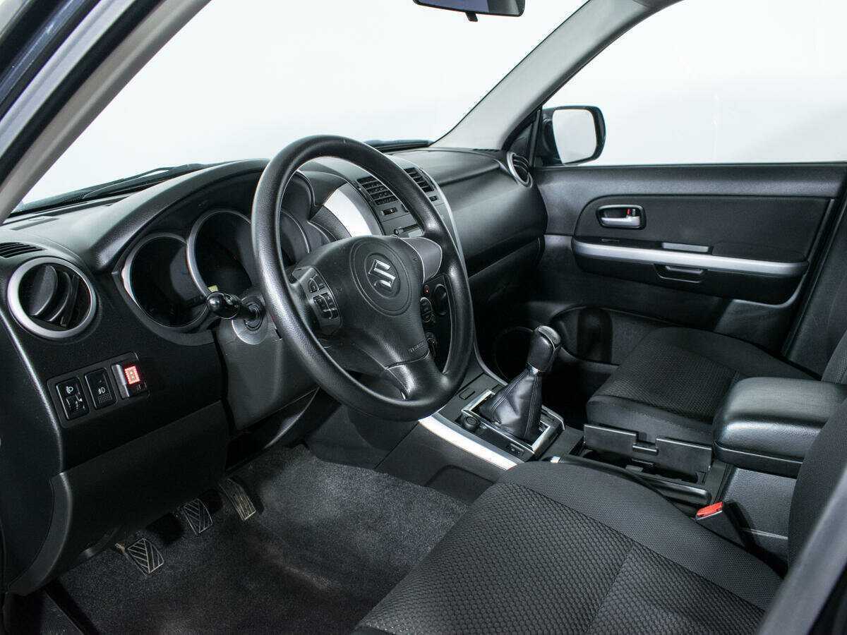Suzuki Grand Vitara 2008 года с пробегом. Фото: #12