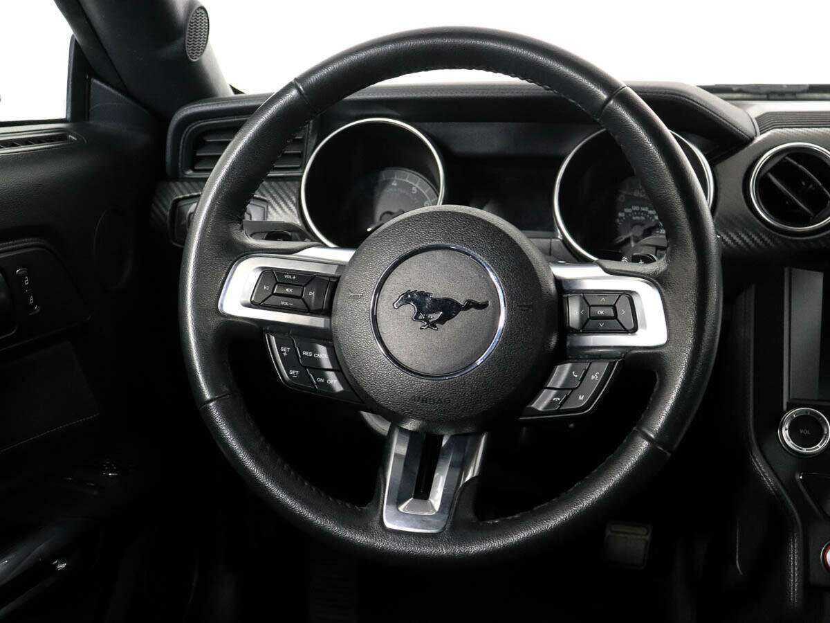 Ford Mustang 2021 года с пробегом. Фото: #14