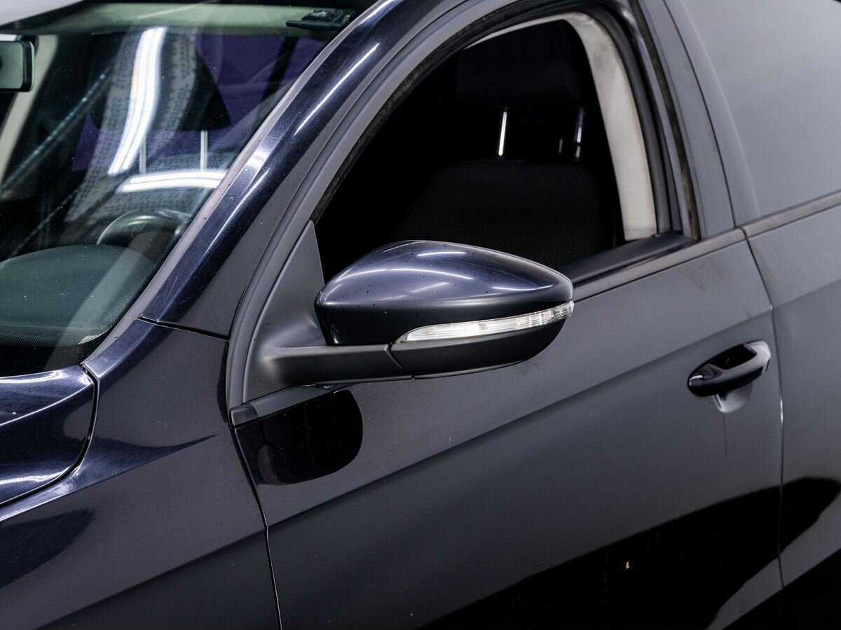 Volkswagen Passat 2011 года с пробегом. Фото: #7