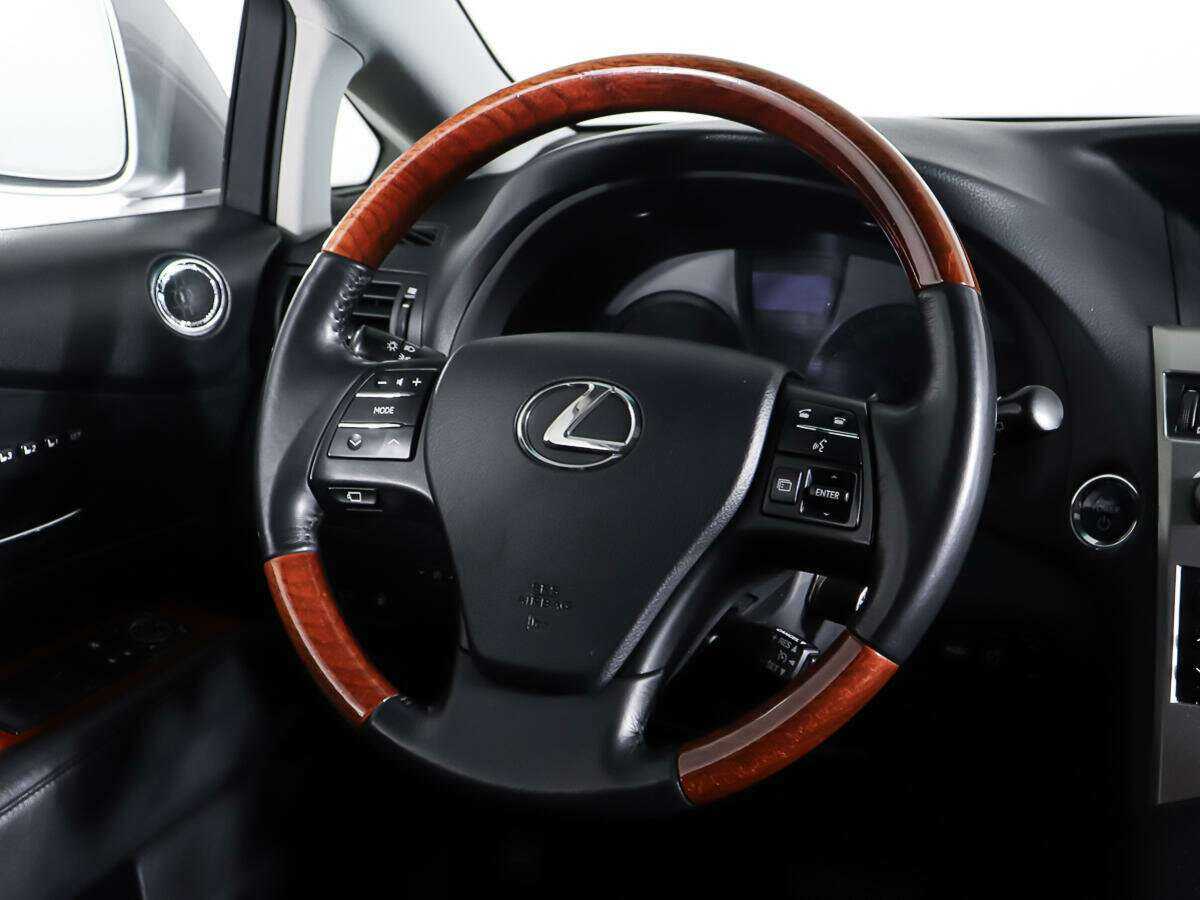 Lexus RX 2010 года с пробегом. Фото: #14
