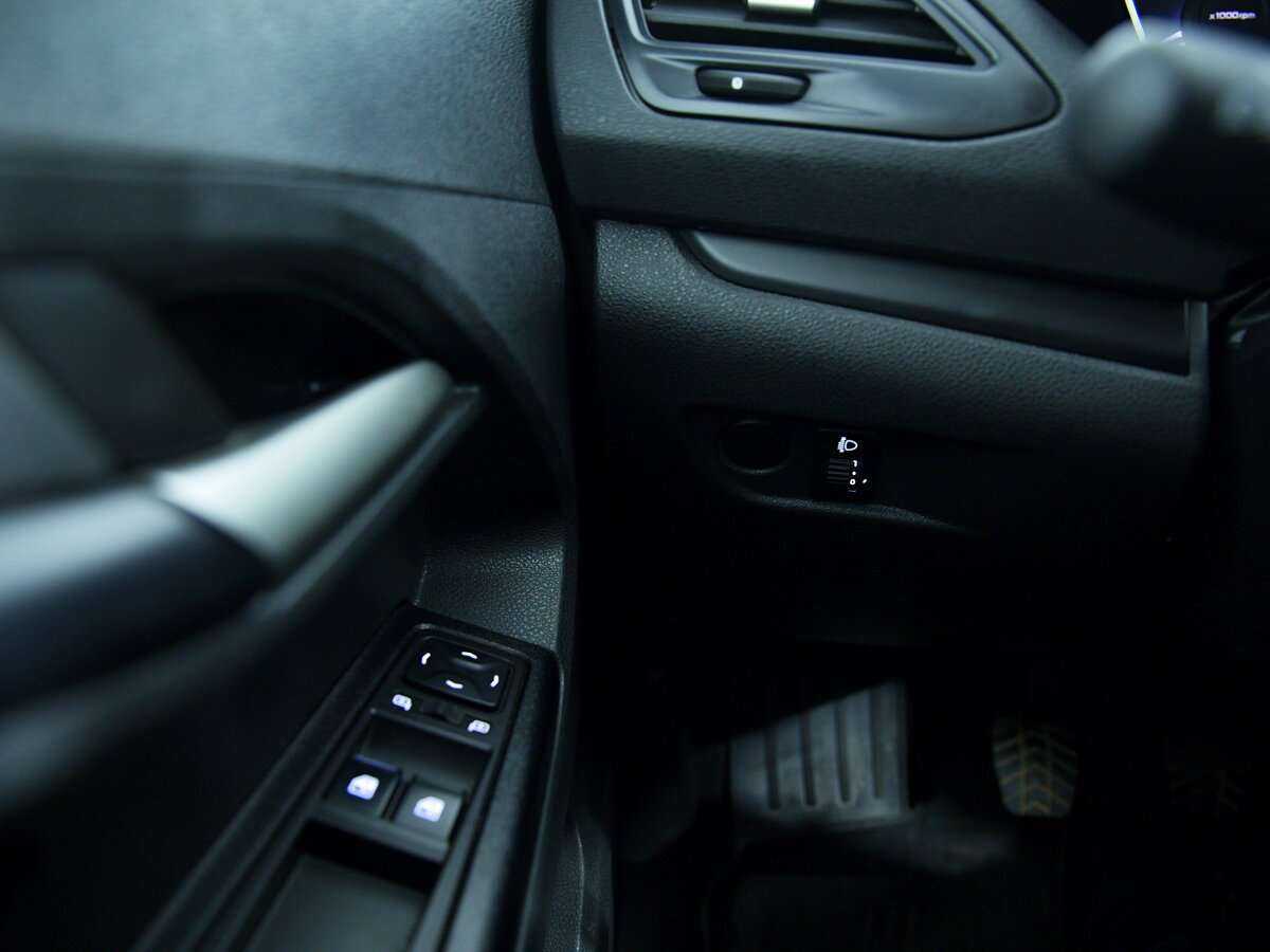 Lada (ВАЗ) Vesta 2019 года с пробегом. Фото: #14