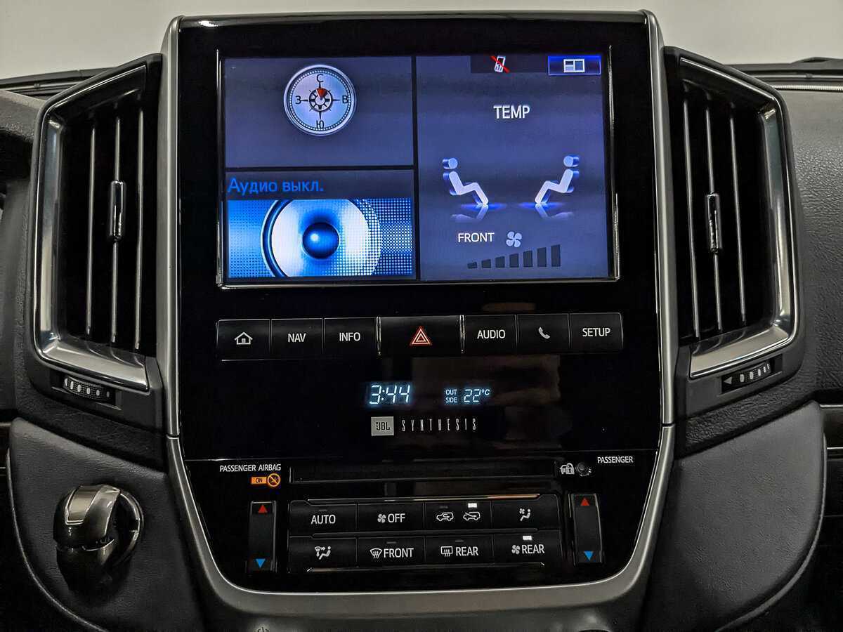 Toyota Land Cruiser 2017 года с пробегом. Фото: #13