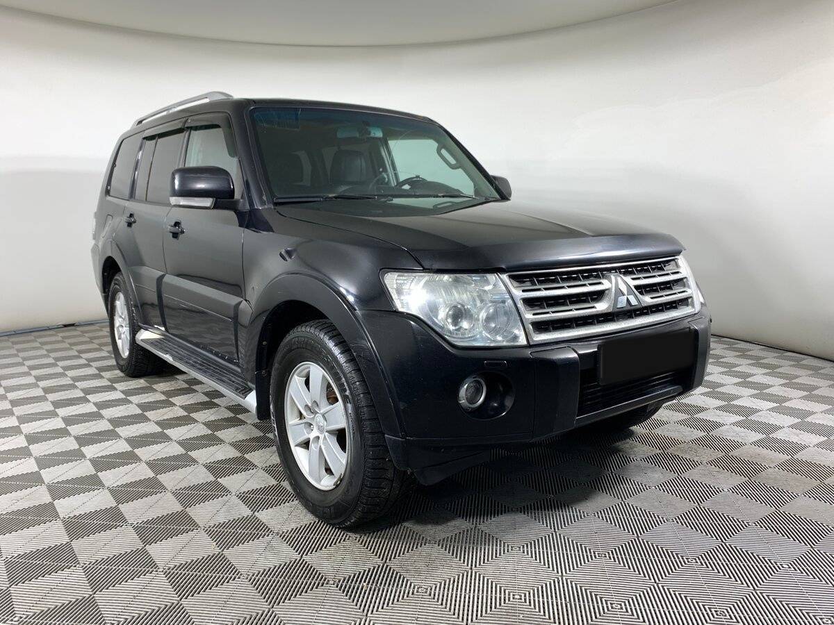 Mitsubishi Pajero 2008 года с пробегом. Фото: #2