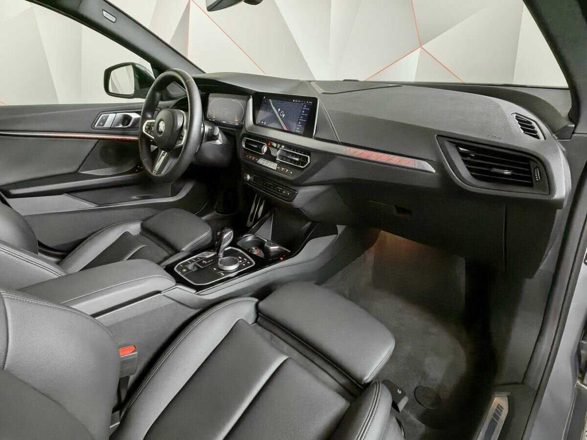 BMW 2 серии 2021 года с пробегом. Фото: #8