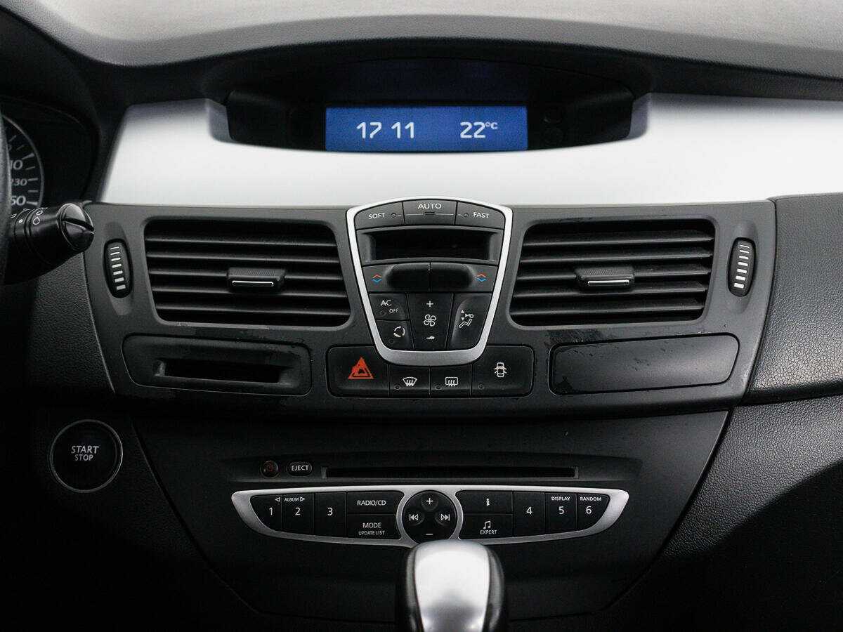 Renault Laguna 2008 года с пробегом. Фото: #13