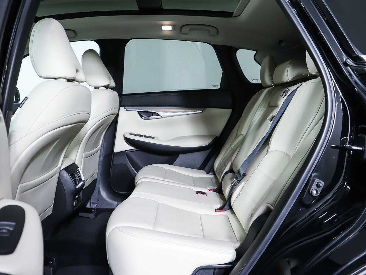 Infiniti QX50 2018 года с пробегом. Фото: #9