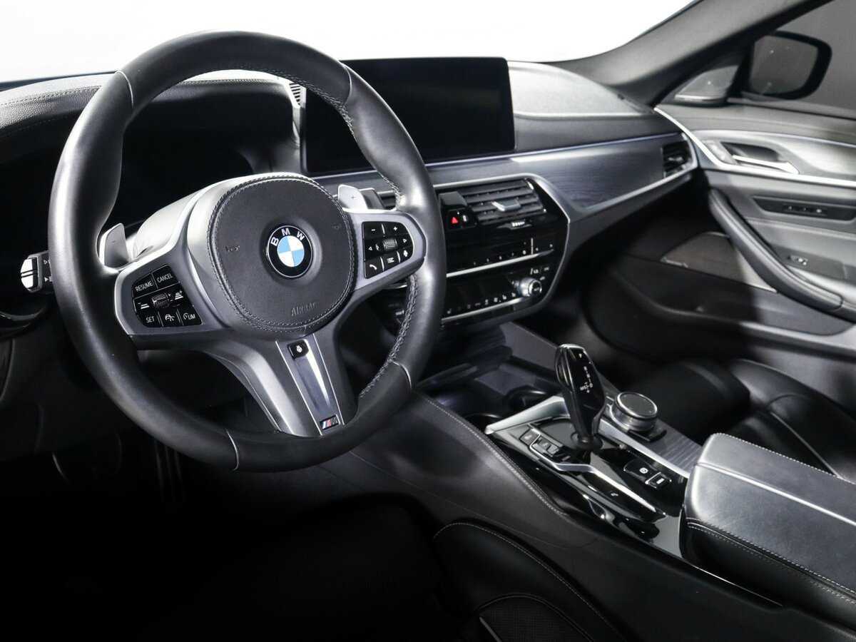 BMW 5 серии 2020 года с пробегом. Фото: #10