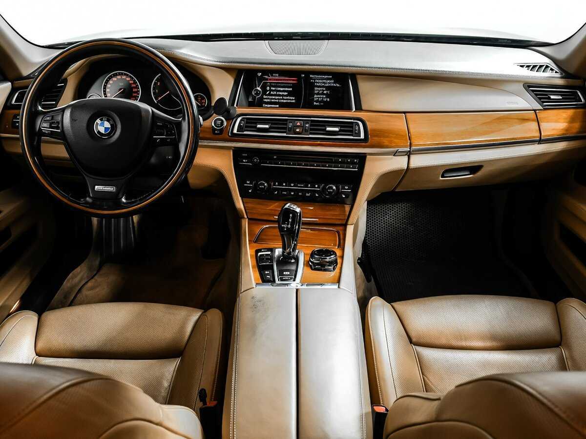 BMW 7 серии 2014 года с пробегом. Фото: #10