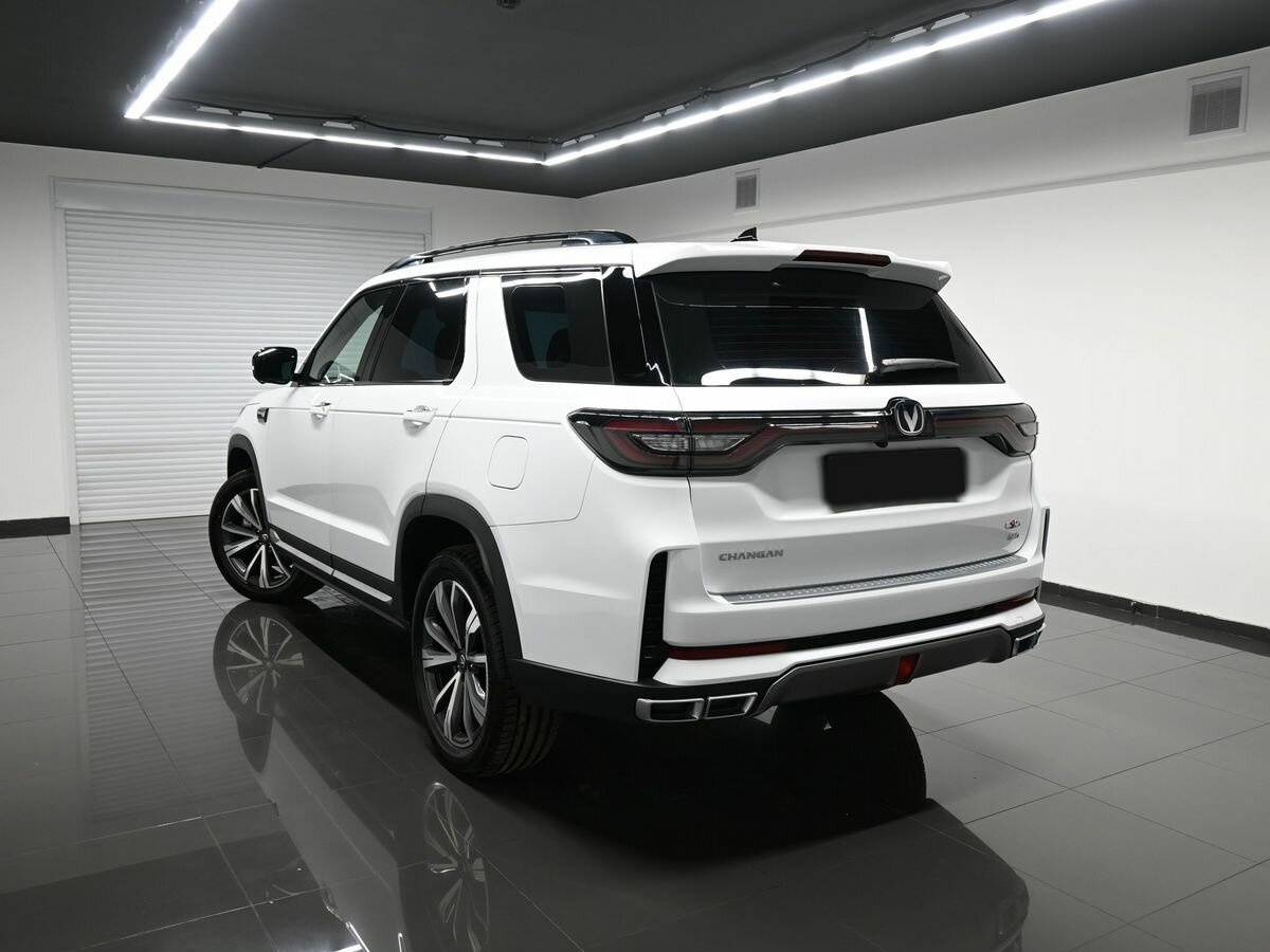 Changan CS95 2023 года с пробегом. Фото: #5