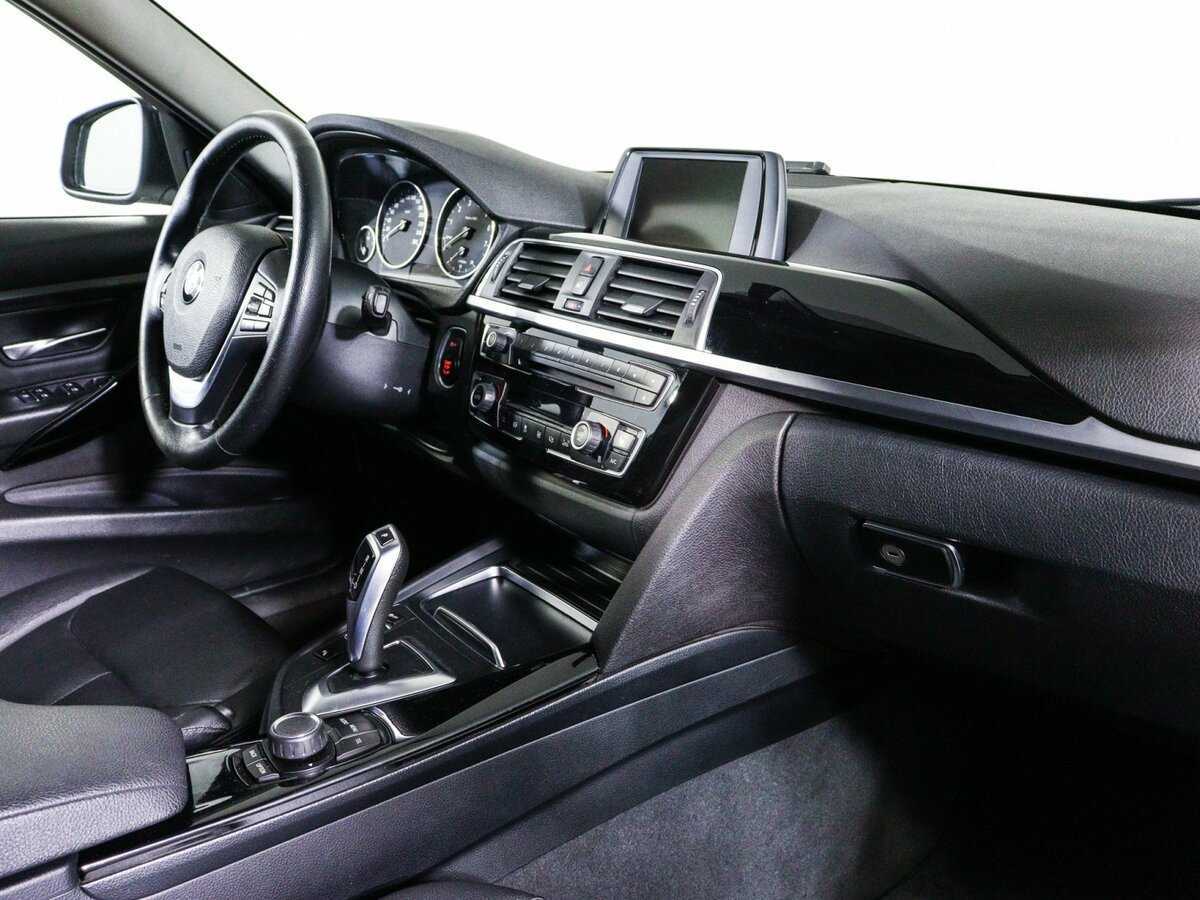 BMW 3 серии 2015 года с пробегом. Фото: #6