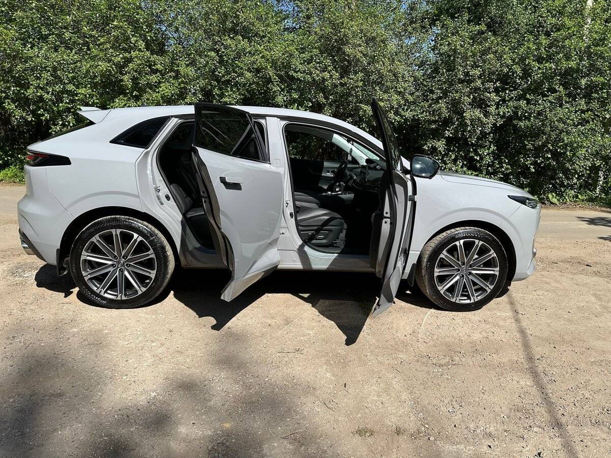 Changan UNI-K 2023 года с пробегом. Фото: #3