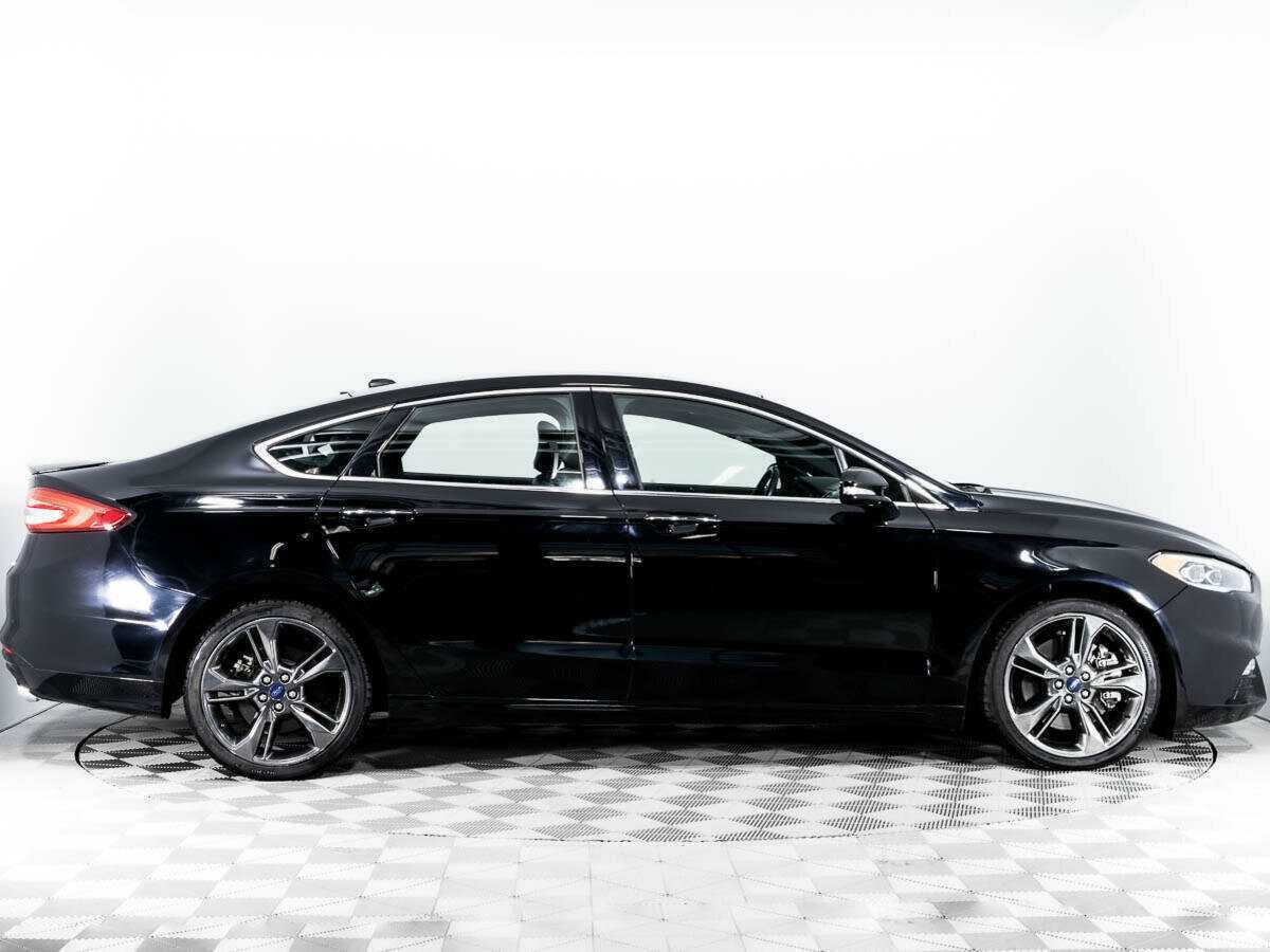 Ford Fusion (North America) 2017 года с пробегом. Фото: #3