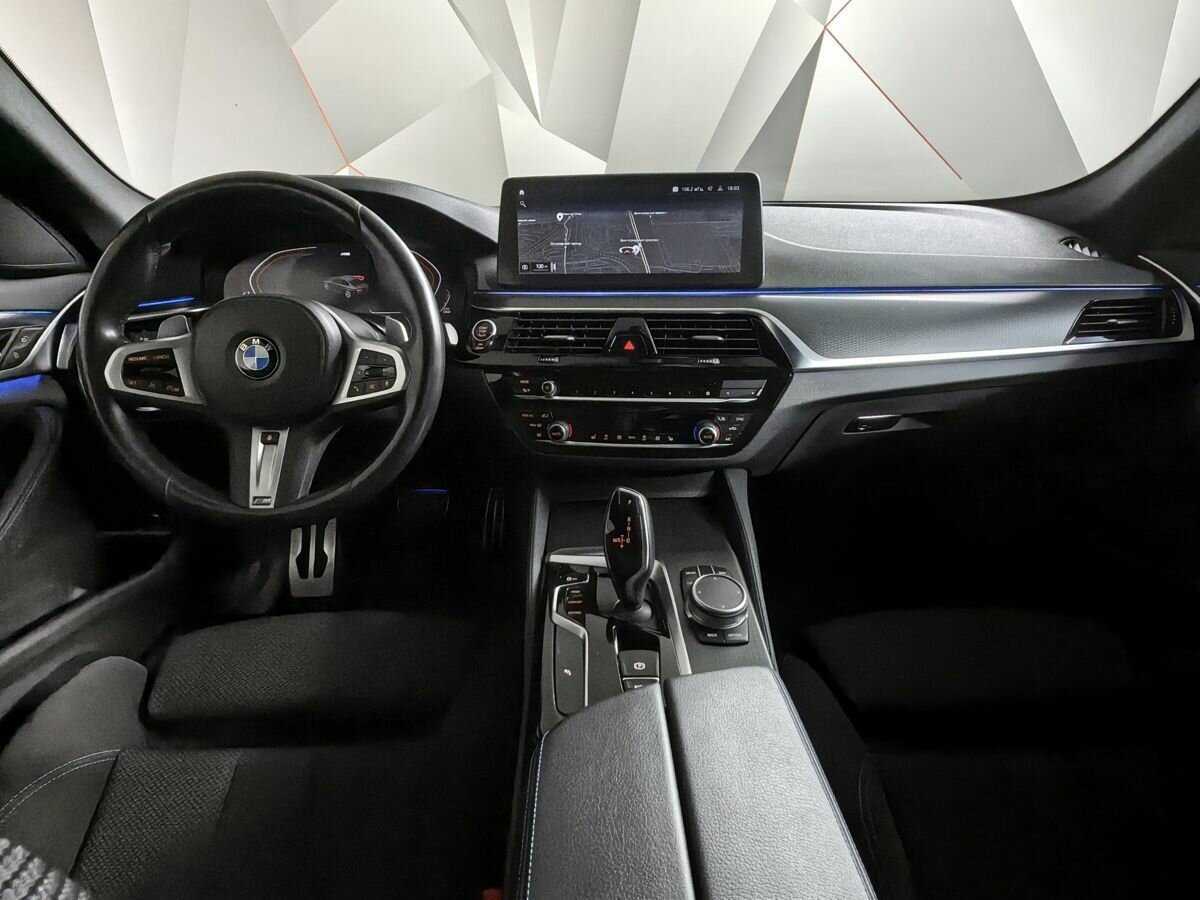 BMW 5 серии 2021 года с пробегом. Фото: #9