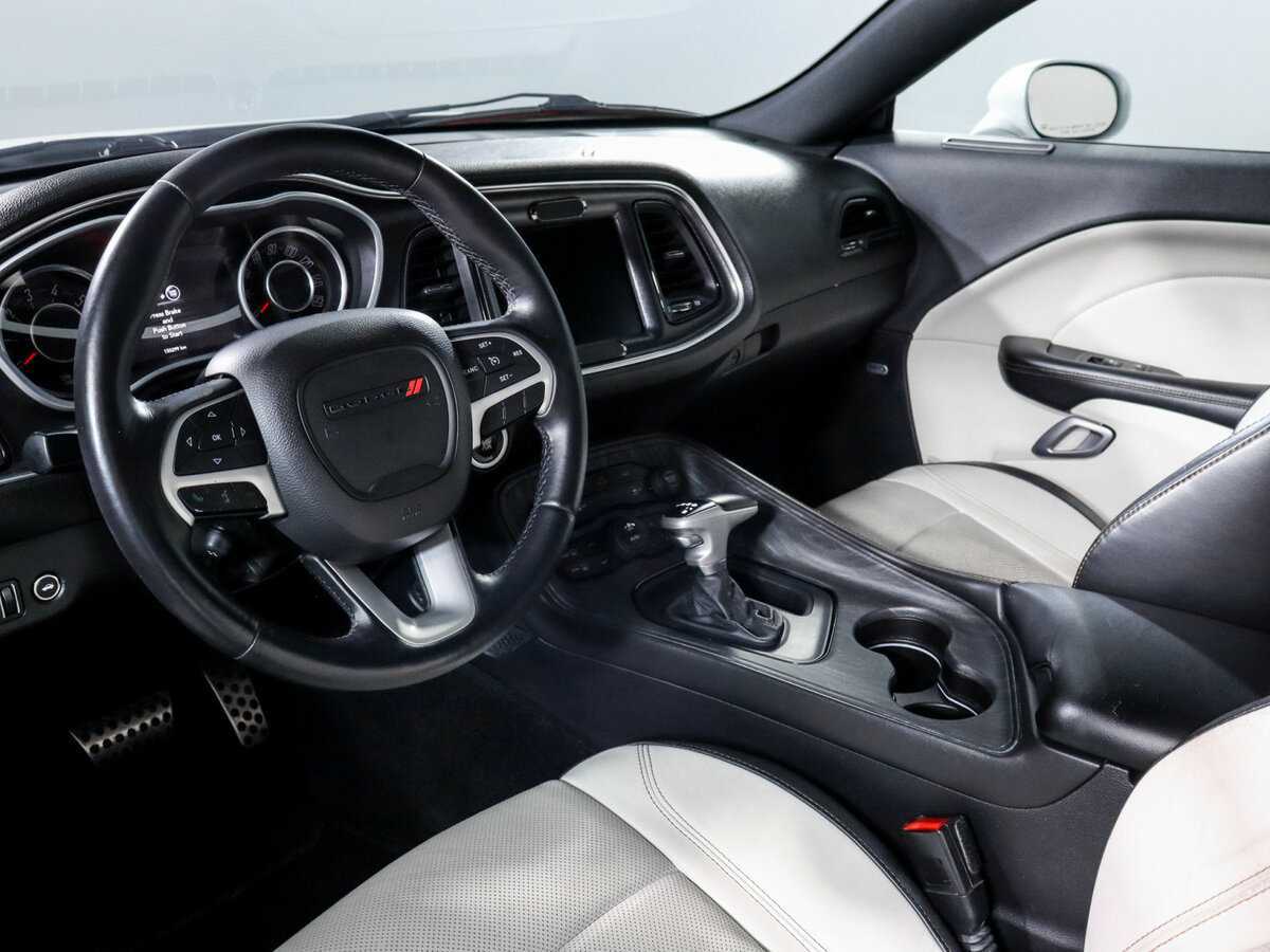 Dodge Challenger 2014 года с пробегом. Фото: #6