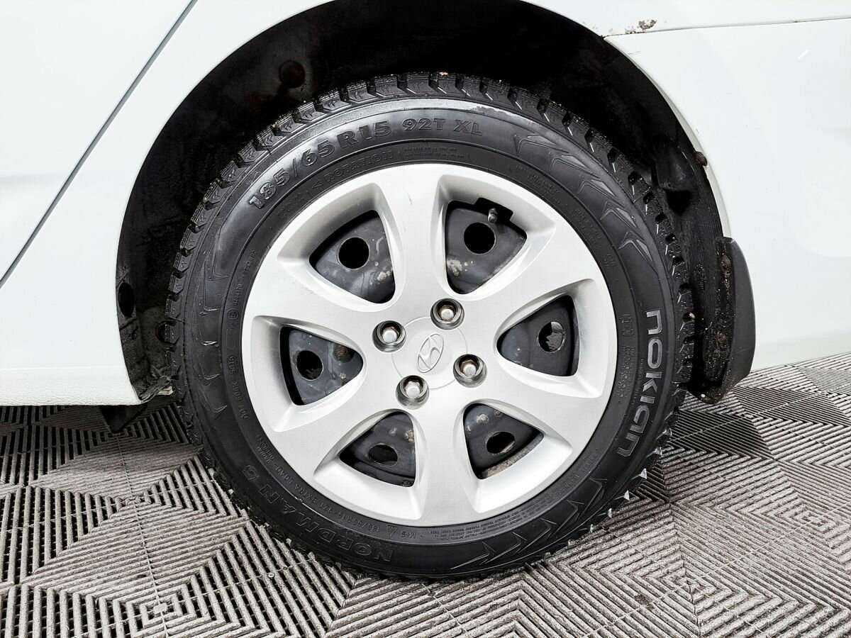 Hyundai Solaris 2013 года с пробегом. Фото: #17