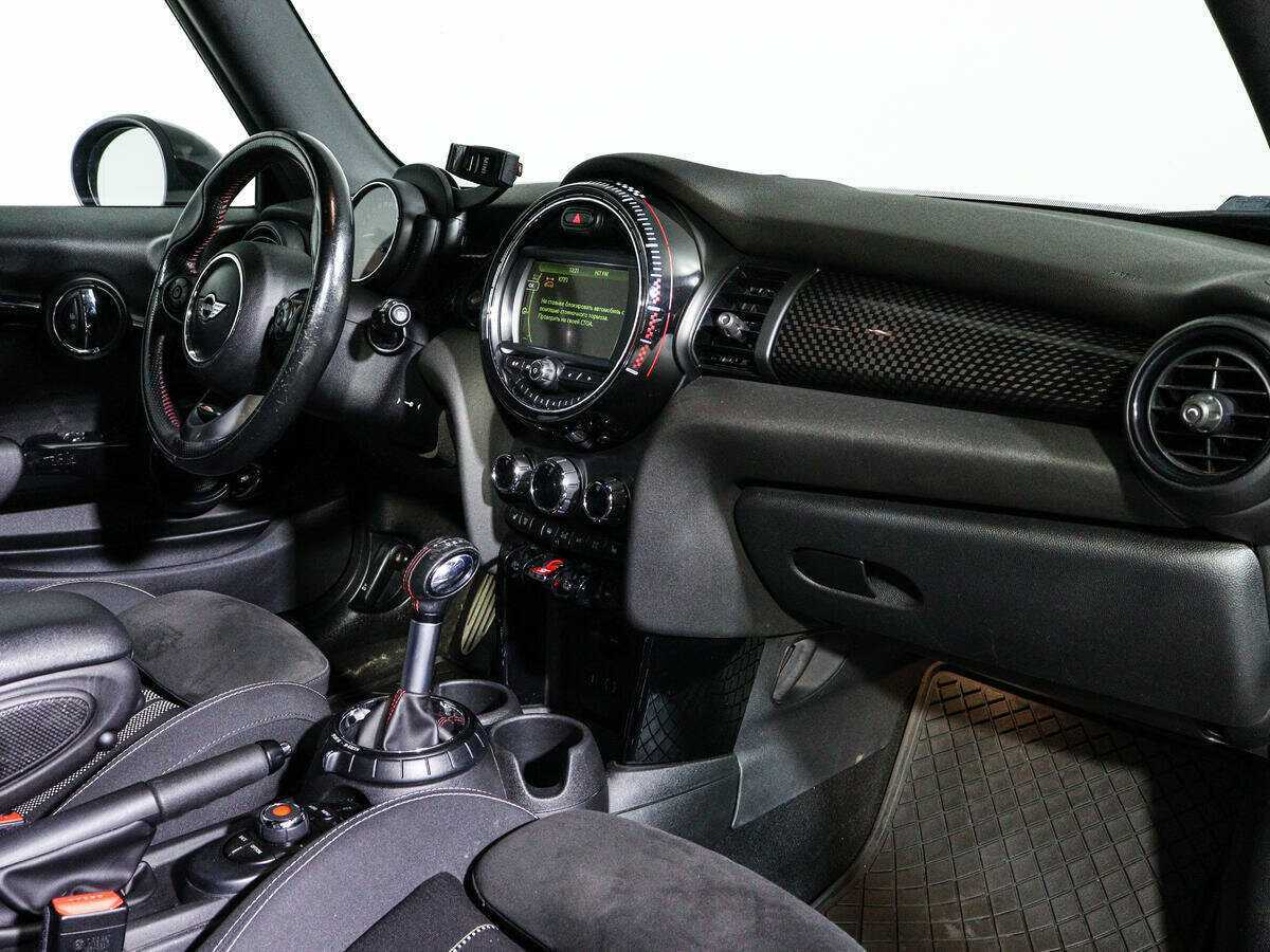 Mini Hatch 2016 года с пробегом. Фото: #8