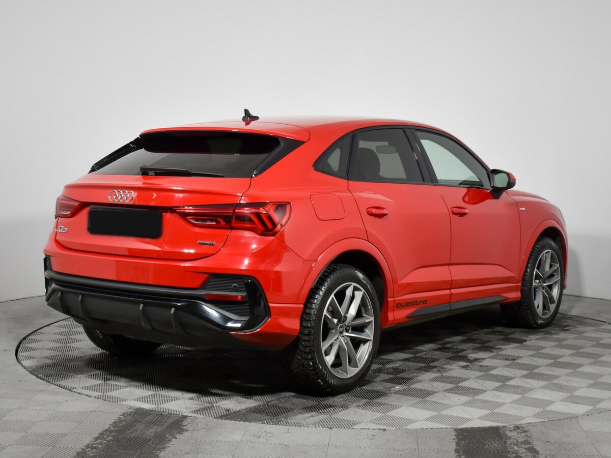 Audi Q3 Sportback 2021 года с пробегом. Фото: #4