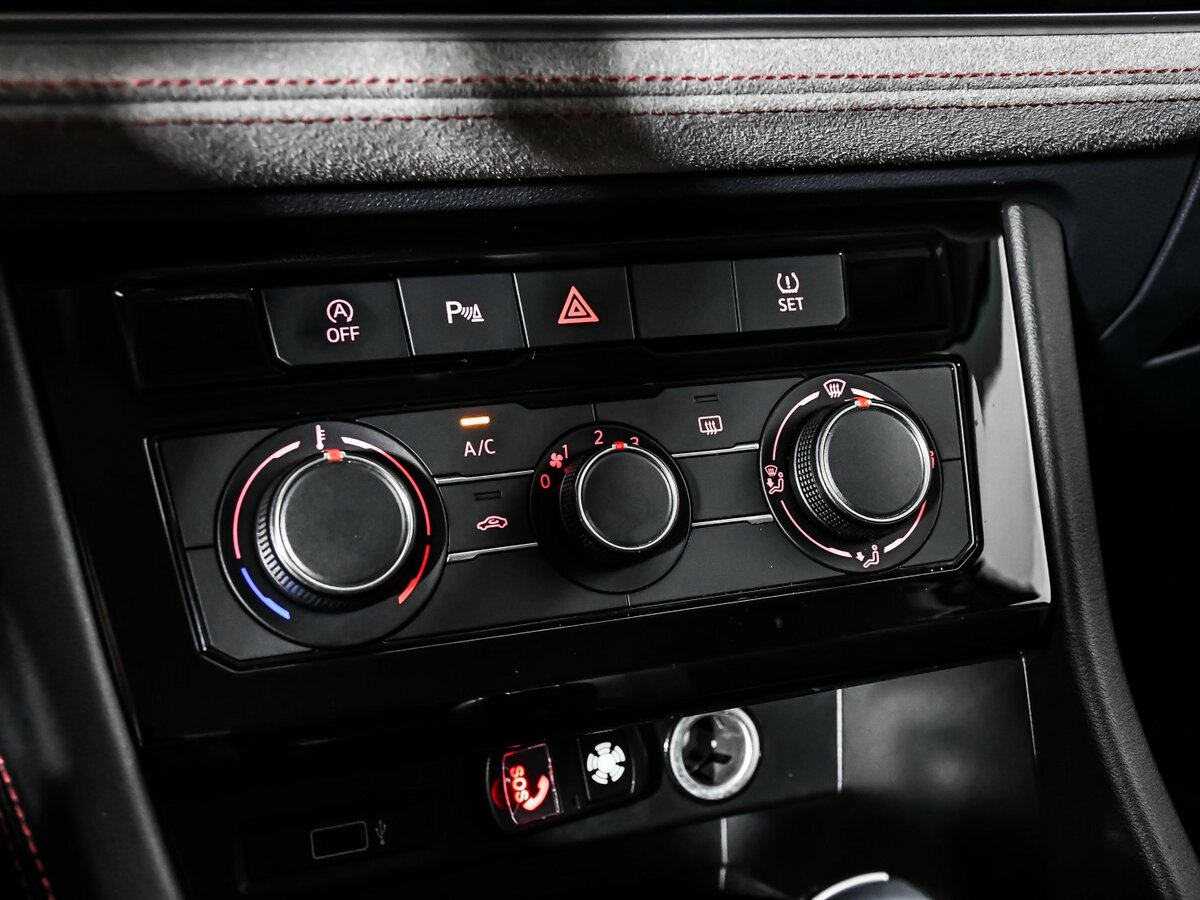 Jetta VS7 2022 года с пробегом. Фото: #13