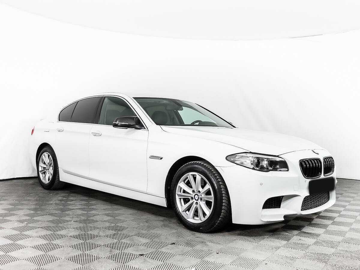 BMW 5 серии 2014 года с пробегом. Фото: #2